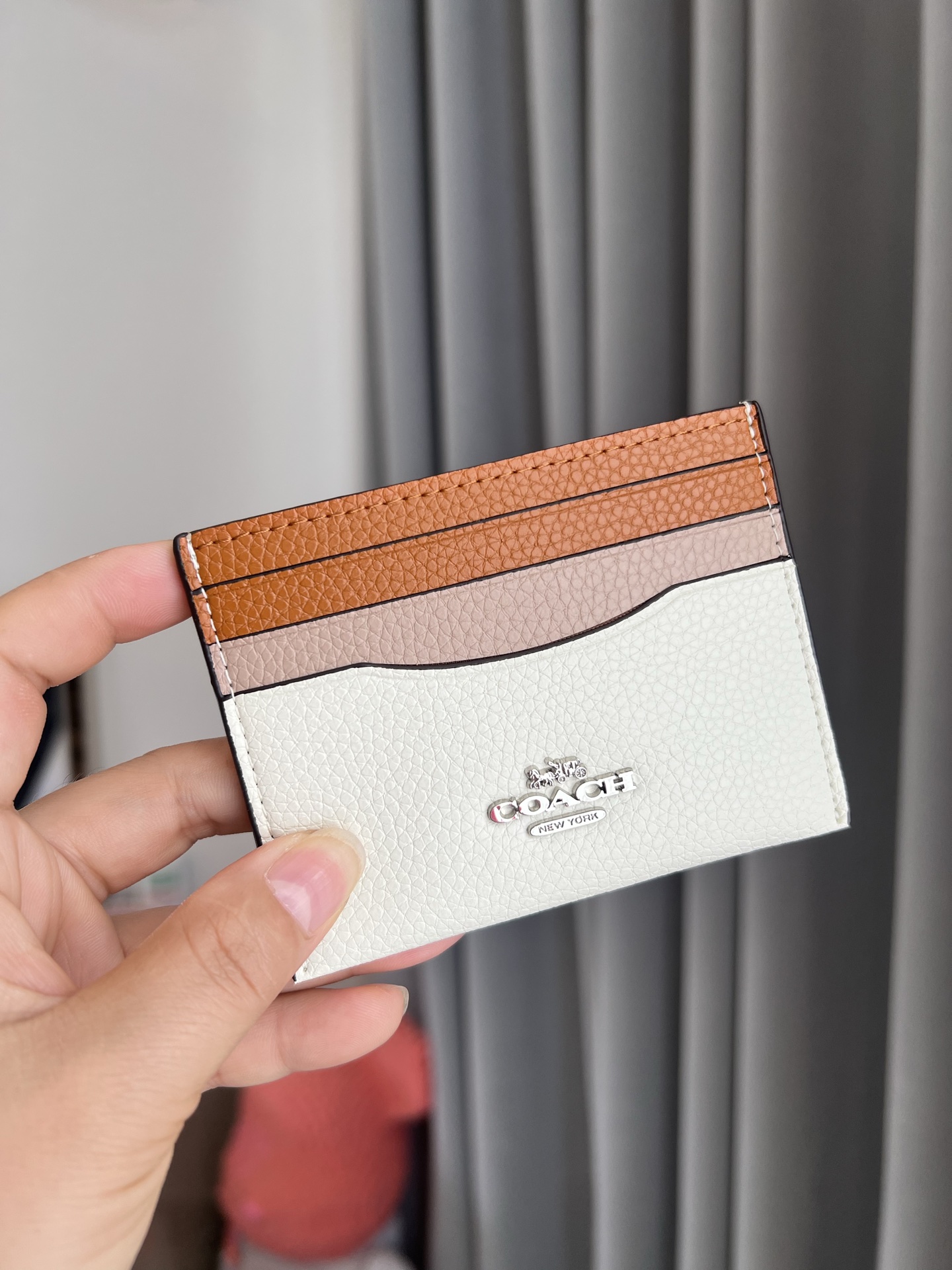 Coach ～COACH蔻驰CK441小卡包 荔枝纹卡其拼白色双面薄款卡包卡夹证件包 随身携带超方便可爱