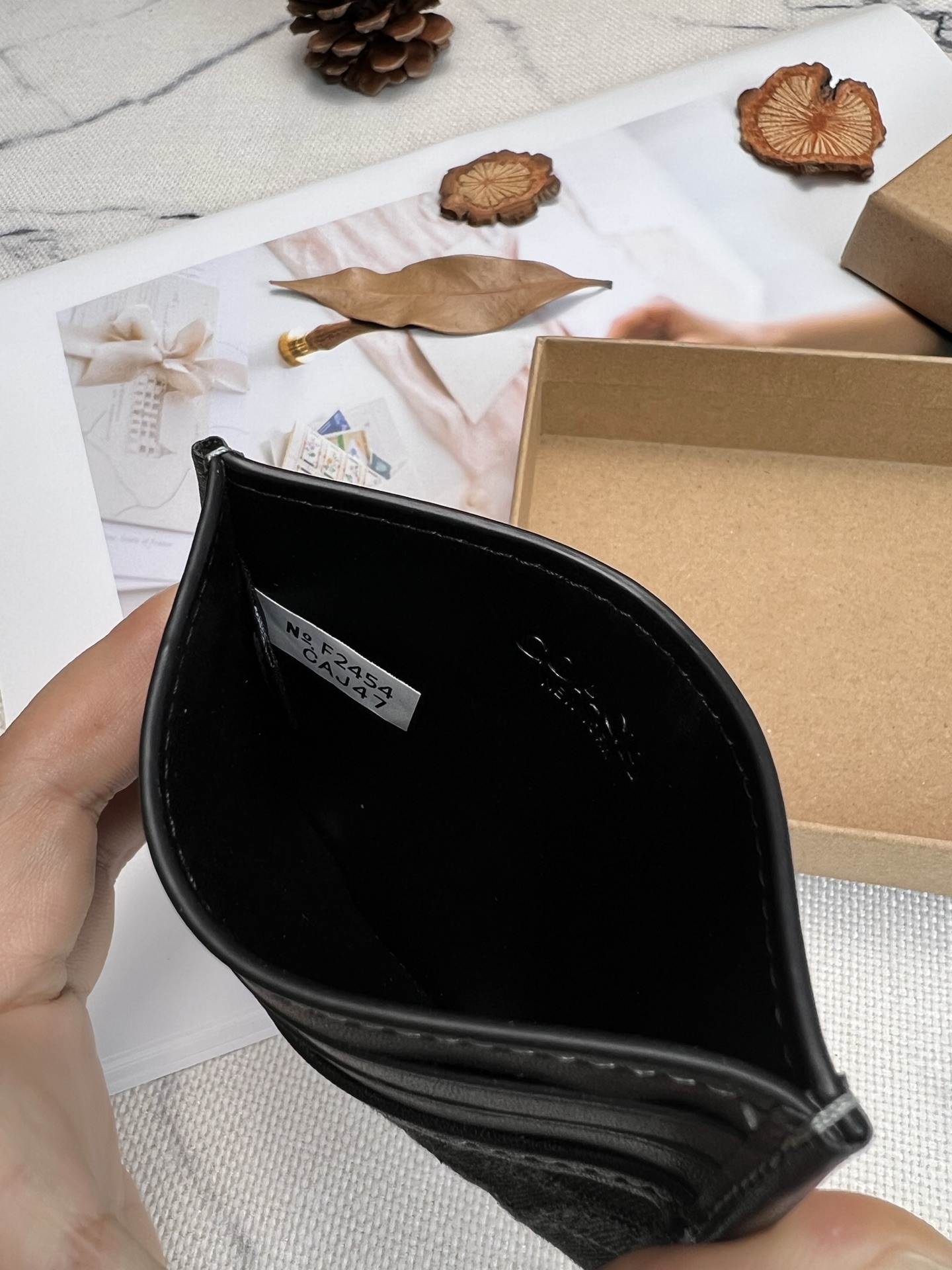 Coach ～COACH蔻驰CAJ47小卡包 黑银色帆布 双面薄款卡包卡夹证件包 随身携带超方便可爱