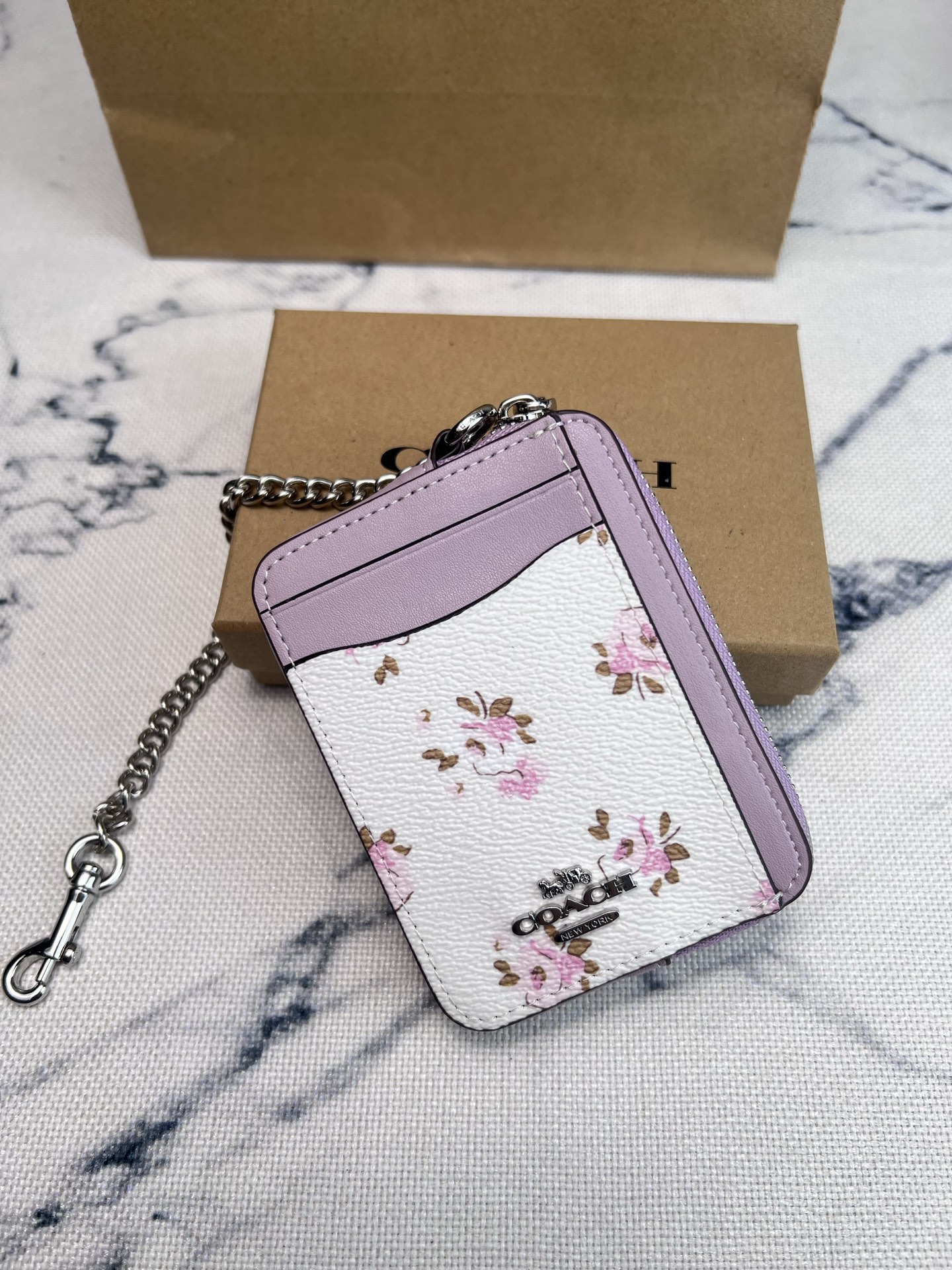 Coach ～COACH蔻驰 CAU43紫色花卉印花