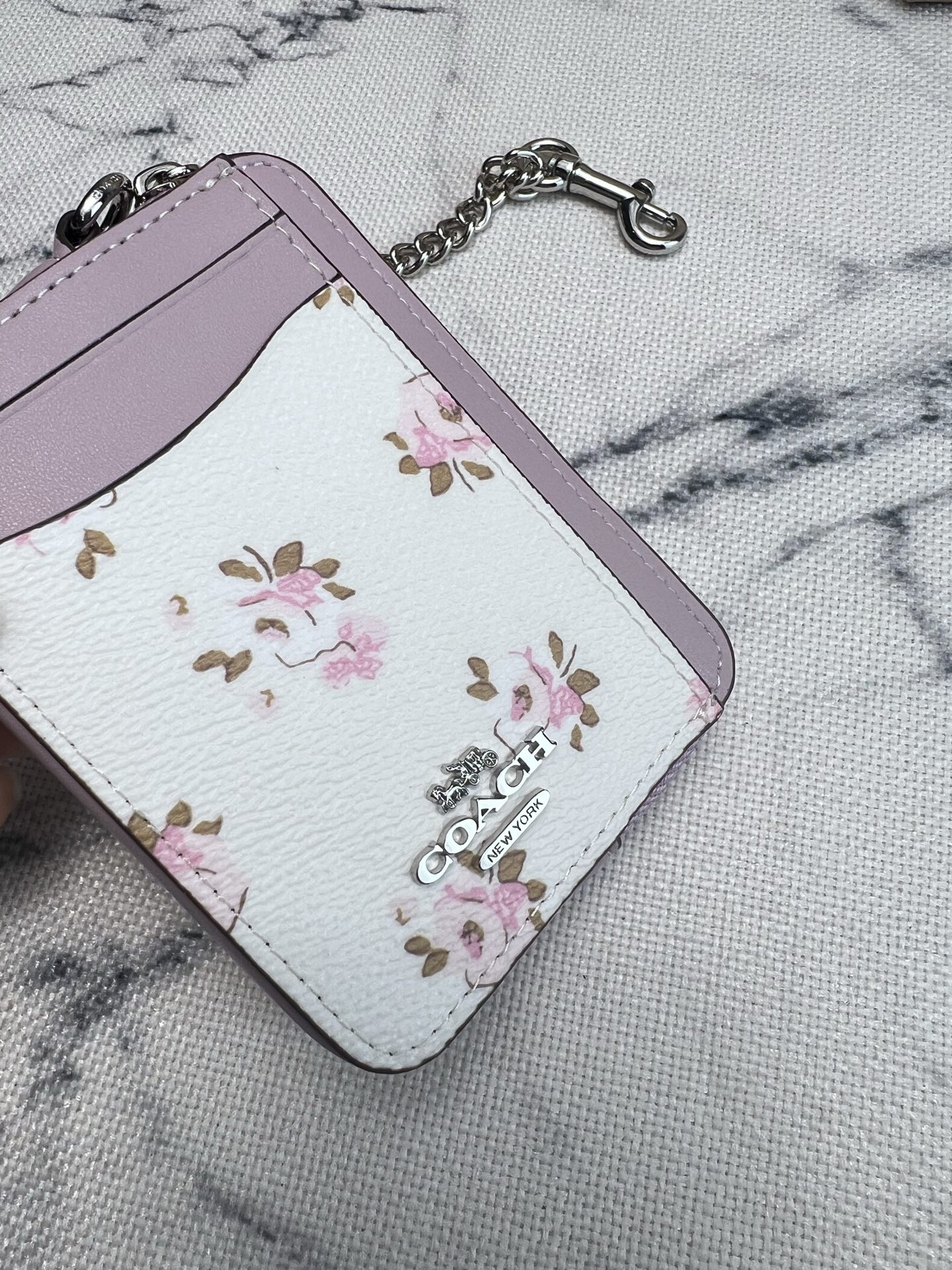 Coach ～COACH蔻驰 CAU43紫色花卉印花