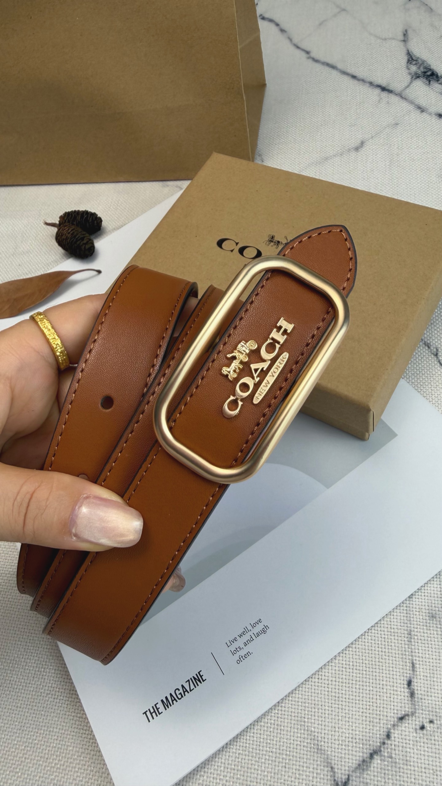 Coach ～新款Coach Morgan系列女士腰带CE969 采用优质牛皮 宽度25mm