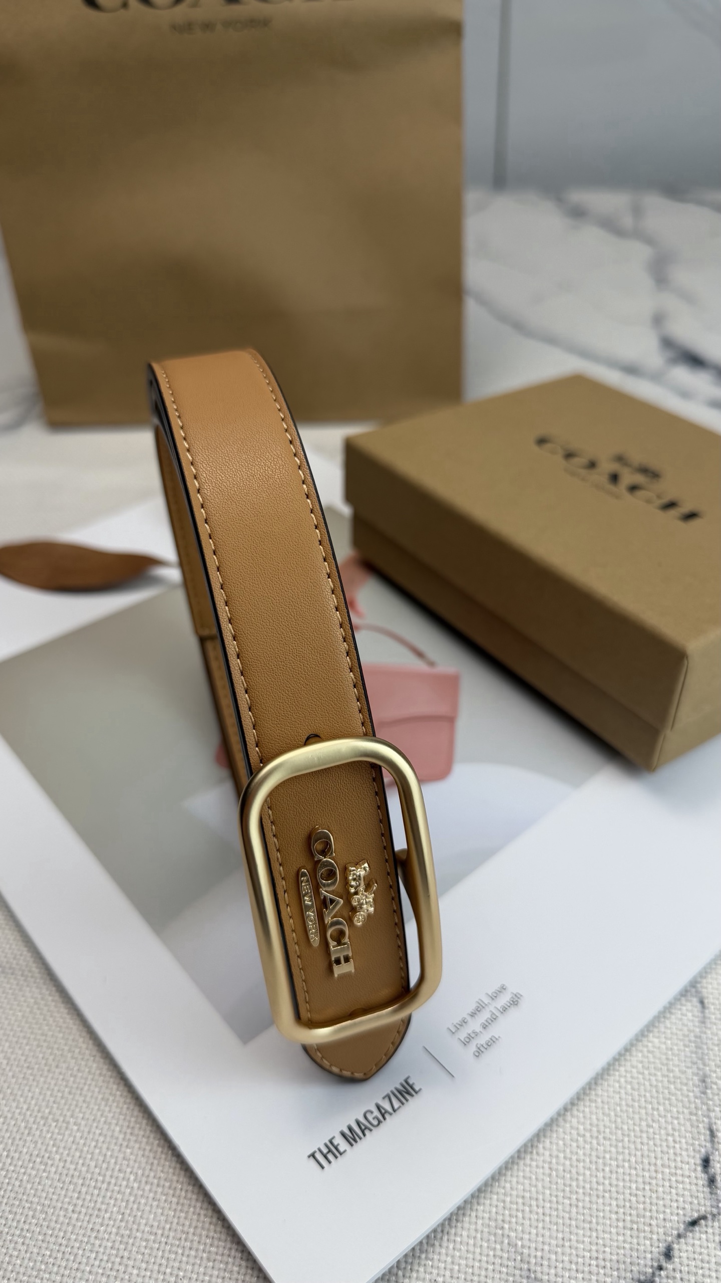 Coach ～新款Coach Morgan系列女士腰带CE969 采用优质牛皮 宽度25mm