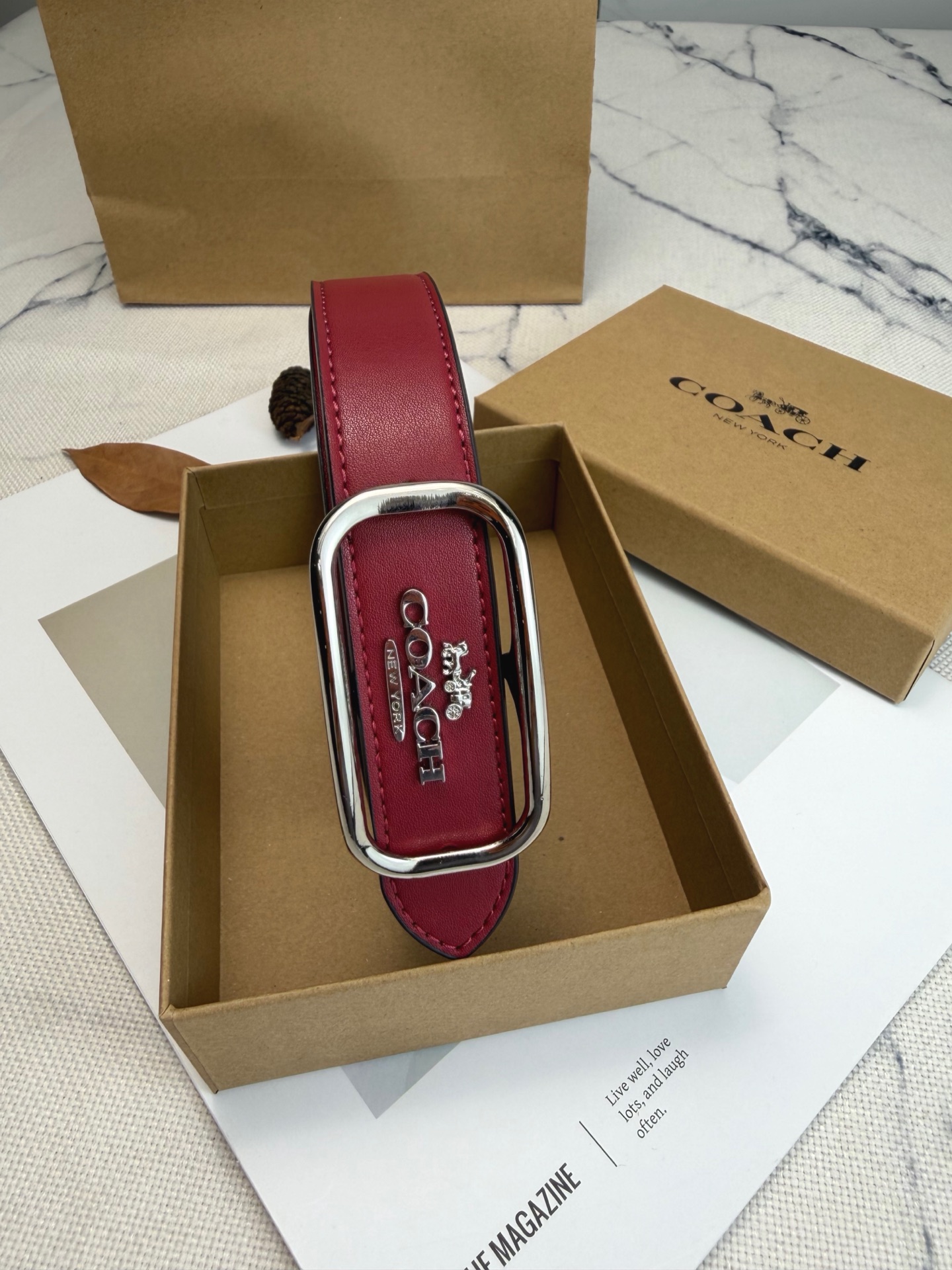 Coach ～ Morgan系列女士方扣腰带 CE969选用优质牛皮 酒红色 百搭 25mm宽度