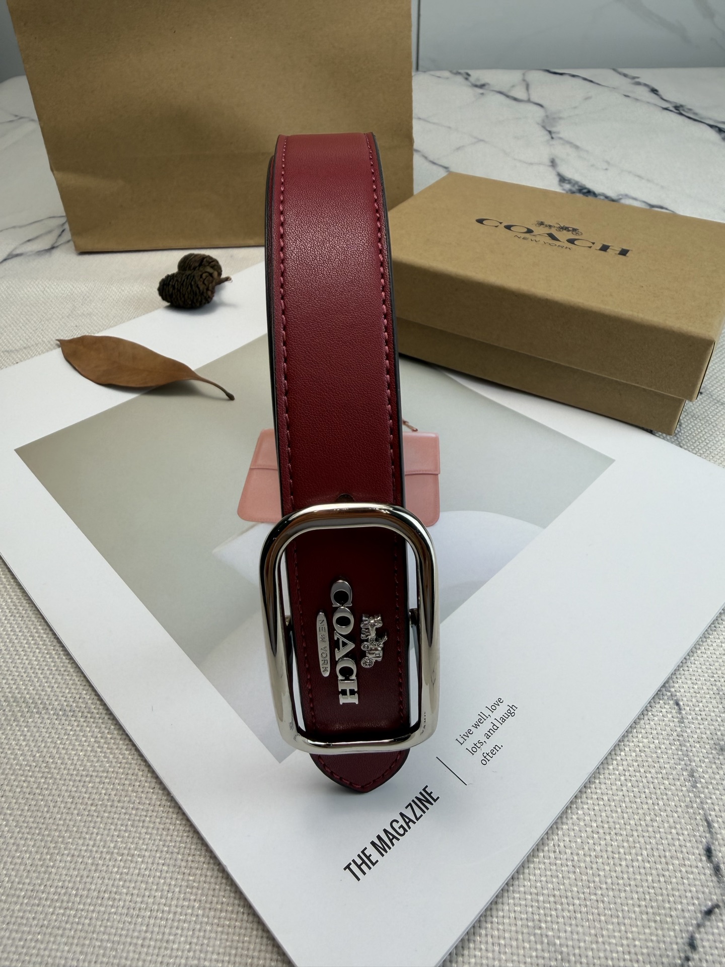 Coach ～ Morgan系列女士方扣腰带 CE969选用优质牛皮 酒红色 百搭 25mm宽度