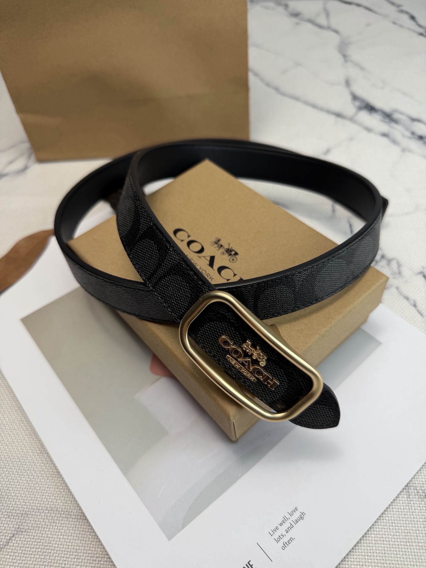 Coach ～Coach Morgan系列女士皮带 CE971 黑色老花帆布+金属方扣 简约 风满分
