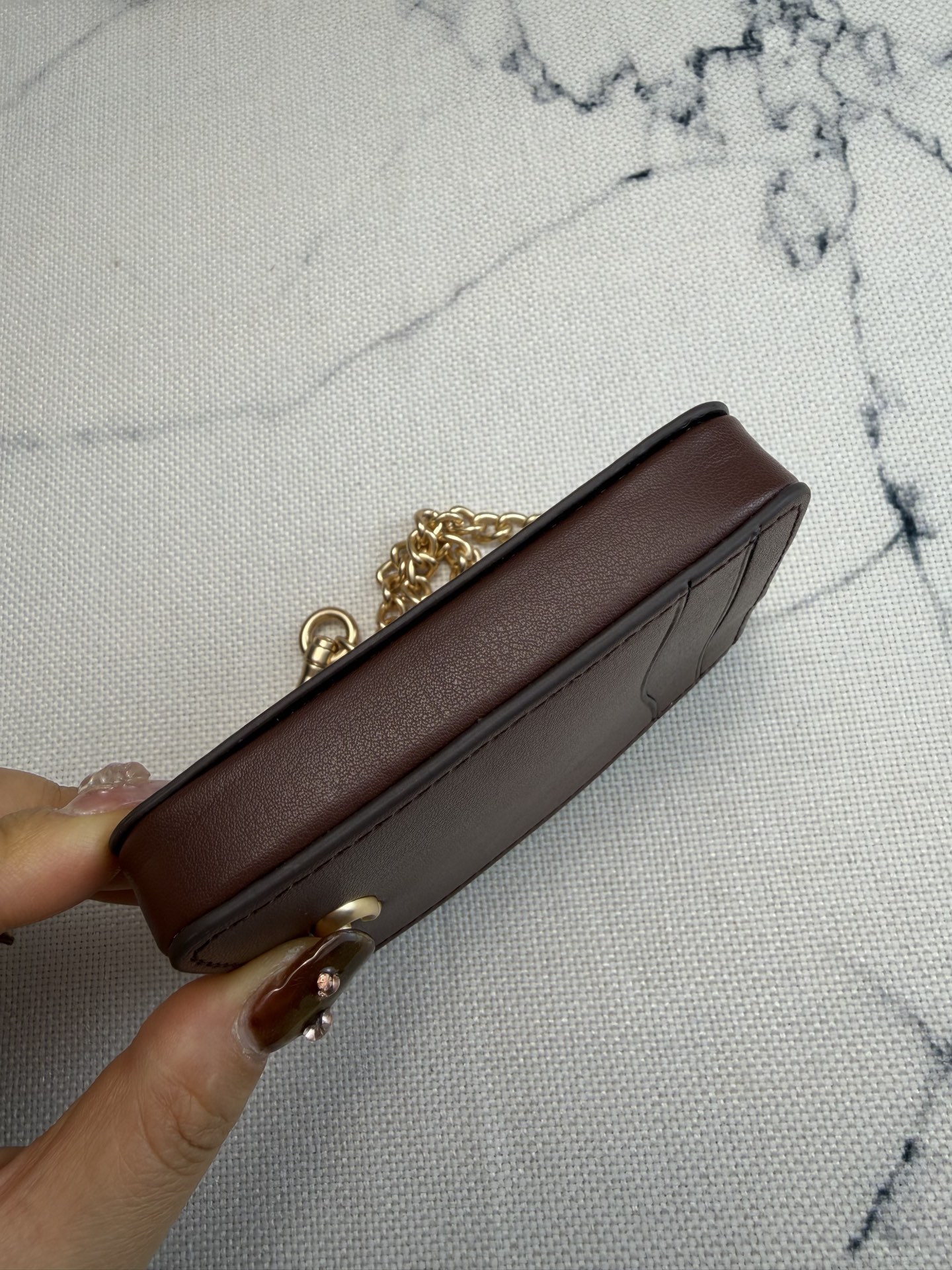 Coach Coach链条卡包CAH08深棕皮革+金属链条