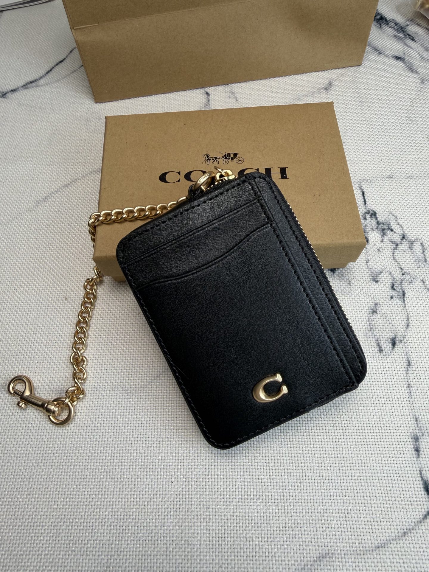 Coach Coach链条卡包CAH08黑色皮革+金属链条
