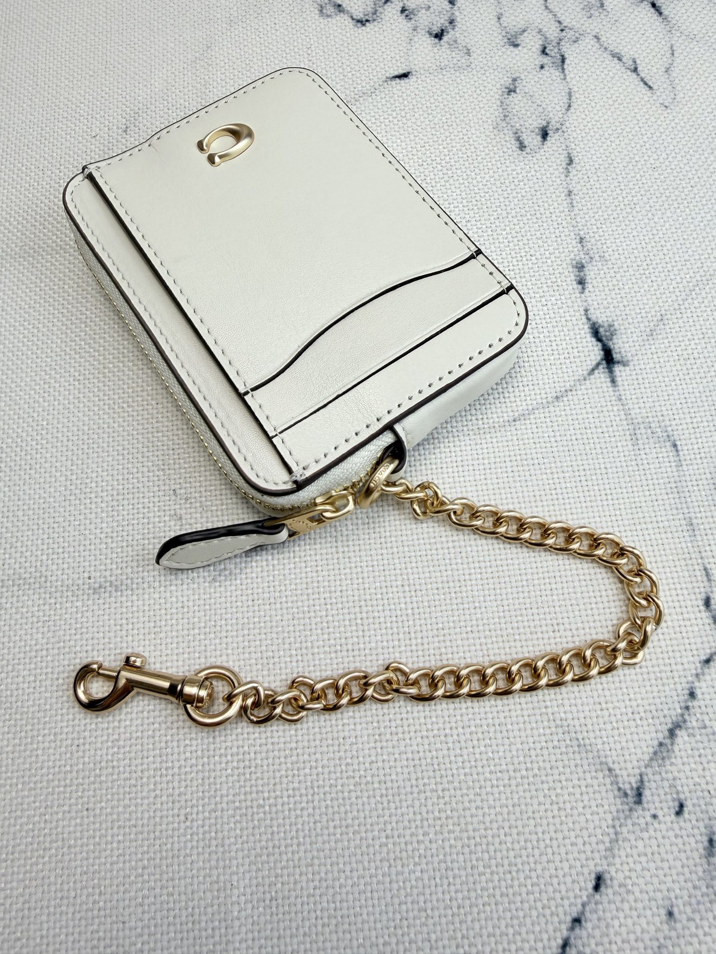 Coach Coach链条卡包CAH08白色皮革+金属链条