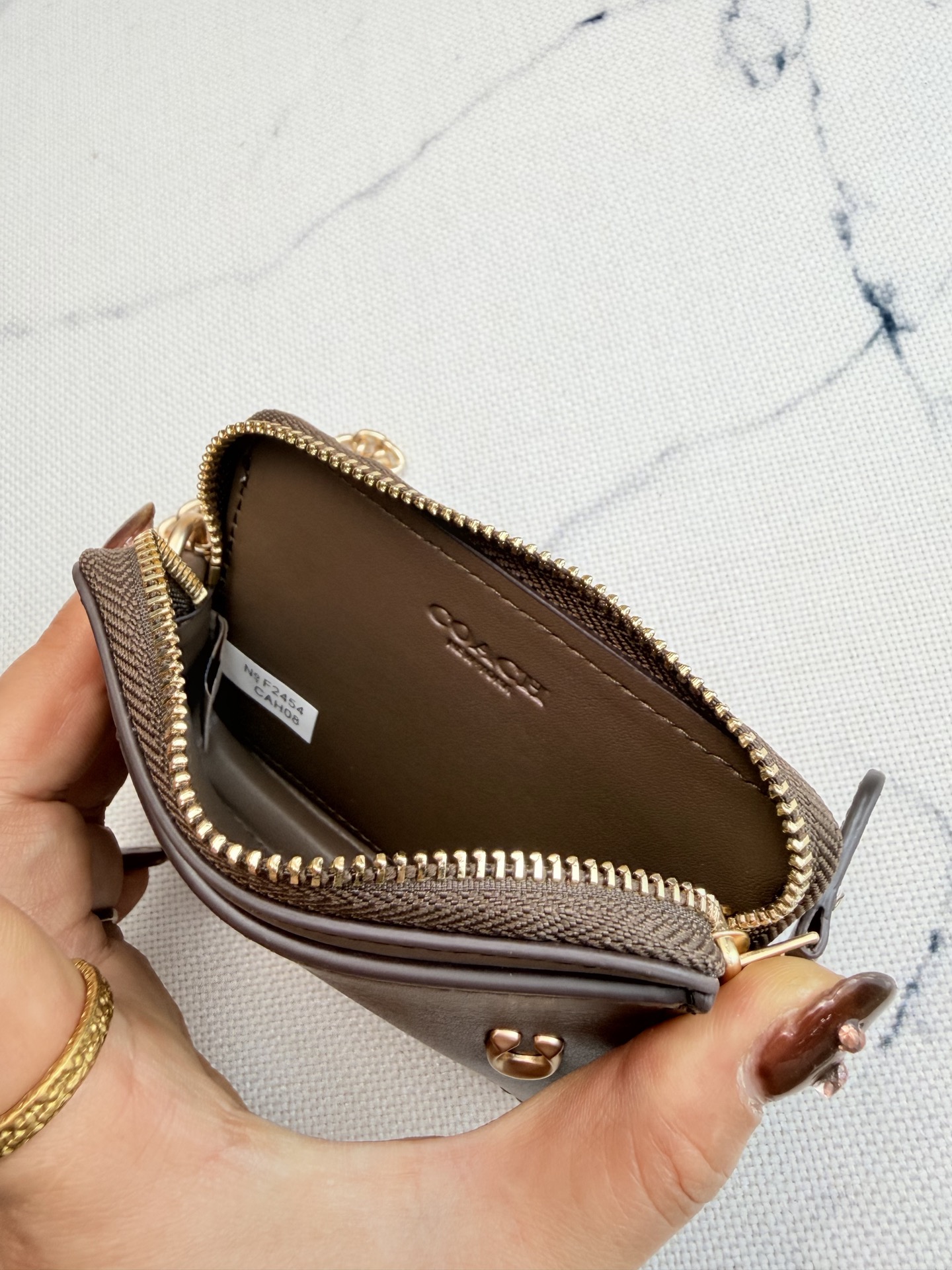 Coach Coach链条卡包CAH08暗石色皮革+金属链条