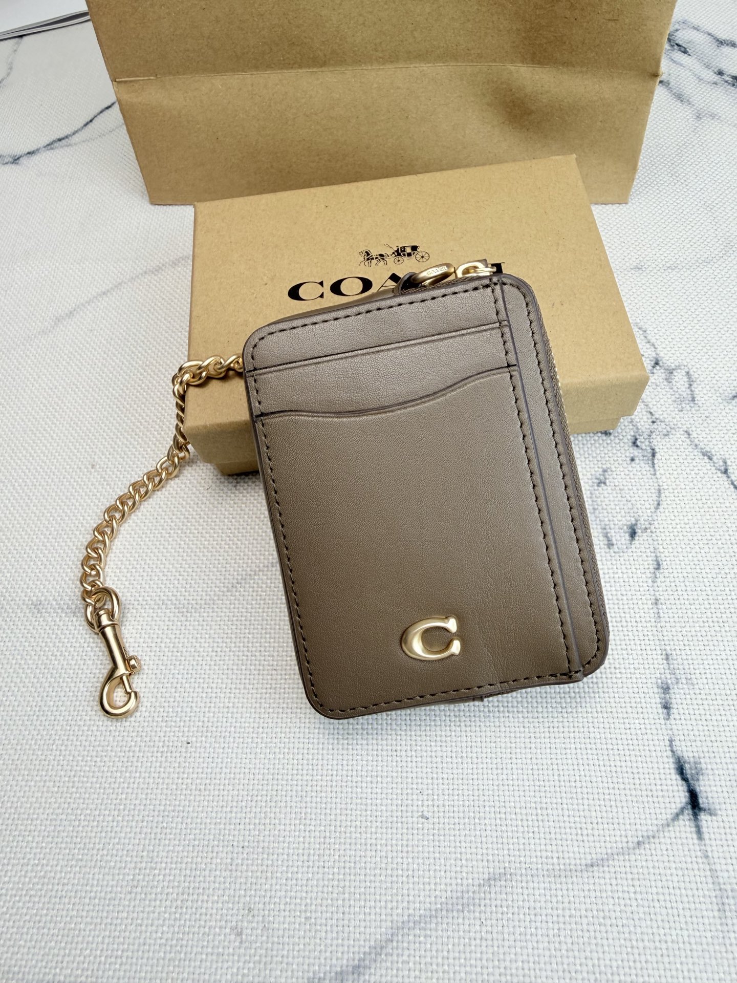 Coach Coach链条卡包CAH08暗石色皮革+金属链条