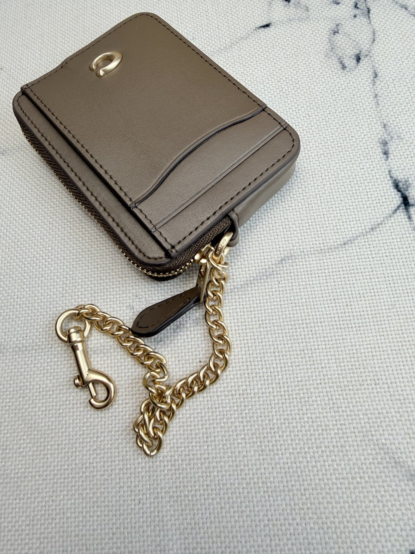 Coach Coach链条卡包CAH08暗石色皮革+金属链条