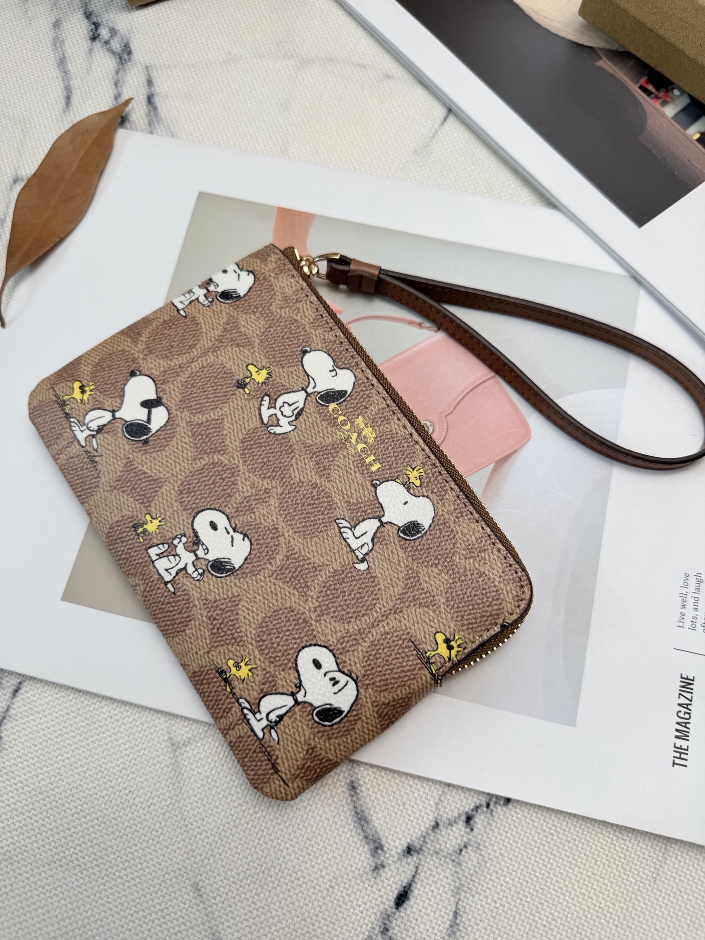 Coach COACH x PEANUTS史努比联名SBS82手拿包