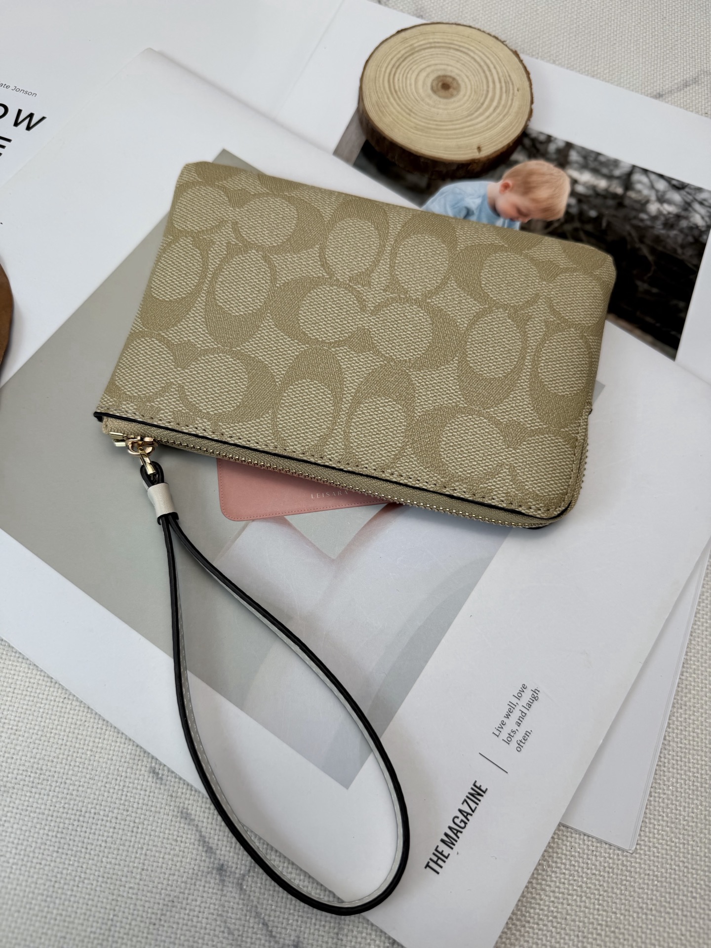 Coach COACH这款CP436心形 零钱手拿包