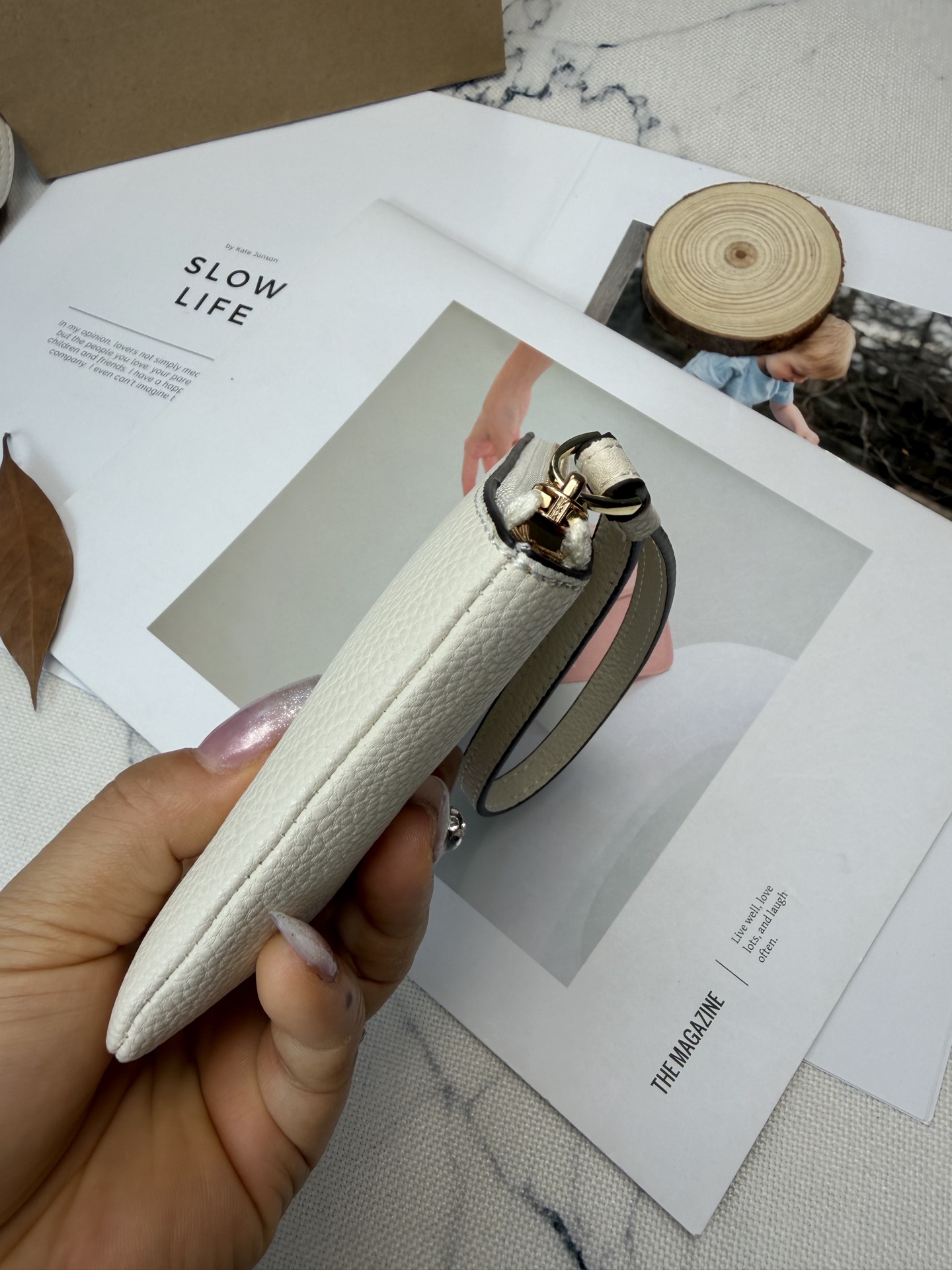 Coach Coach携手Peanuts推出这款CF213零钱手拿包