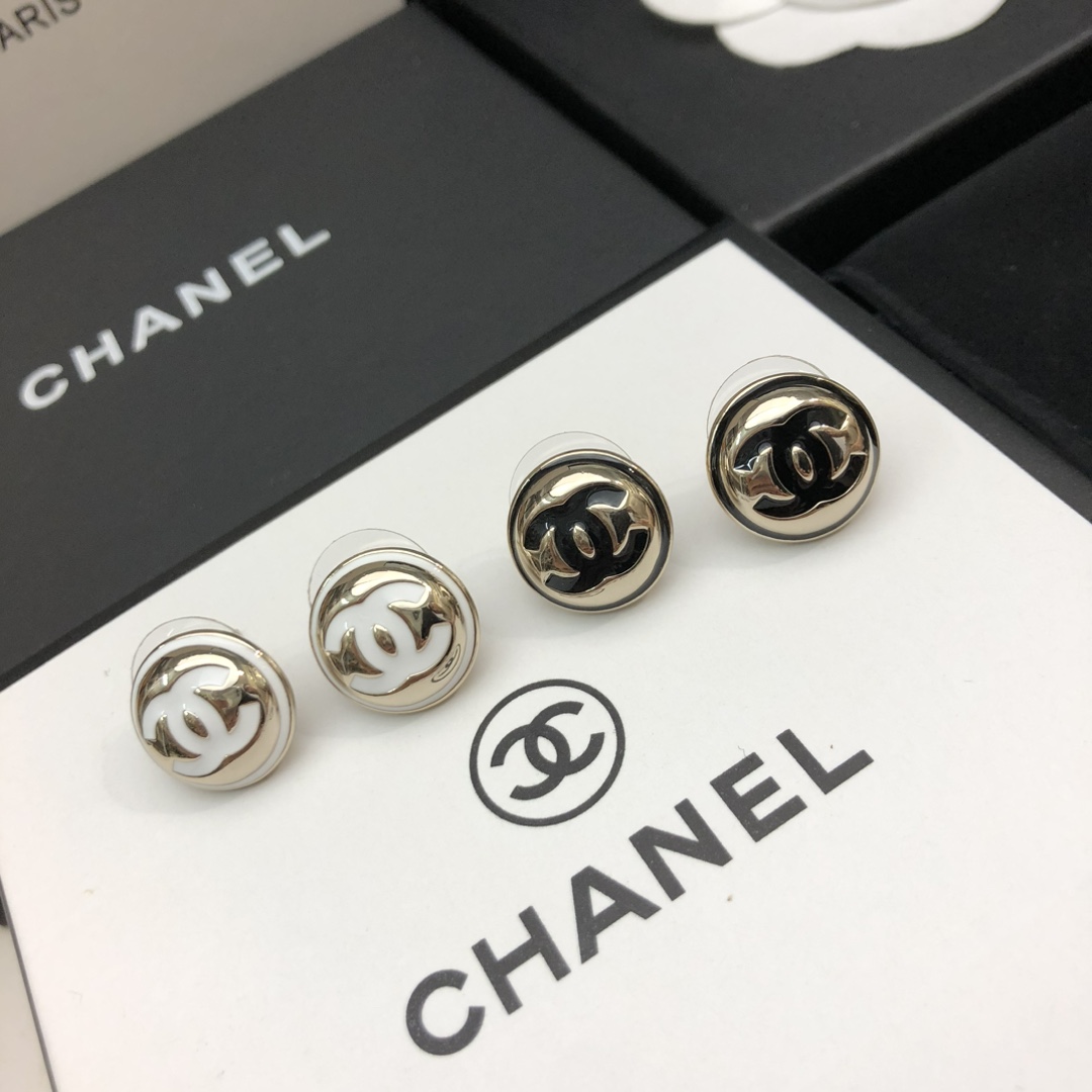 💎Chanel 香奈儿耳环 原单品质c c滴油耳钉首饰推荐🎀高质量🦢小香风耳环简约百搭单品  低调极简风