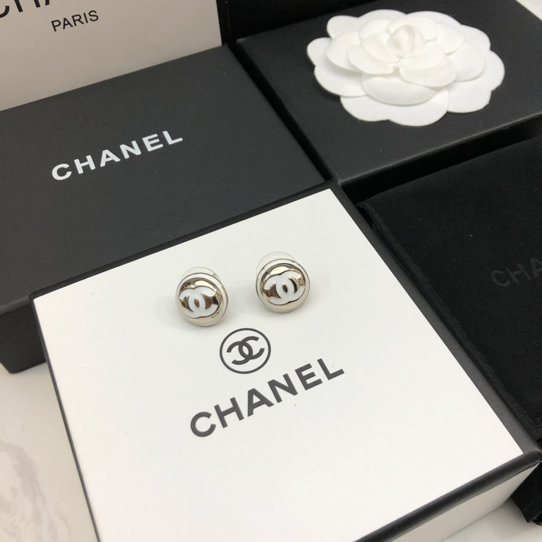 💎Chanel 香奈儿耳环 原单品质c c滴油耳钉首饰推荐🎀高质量🦢小香风耳环简约百搭单品  低调极简风