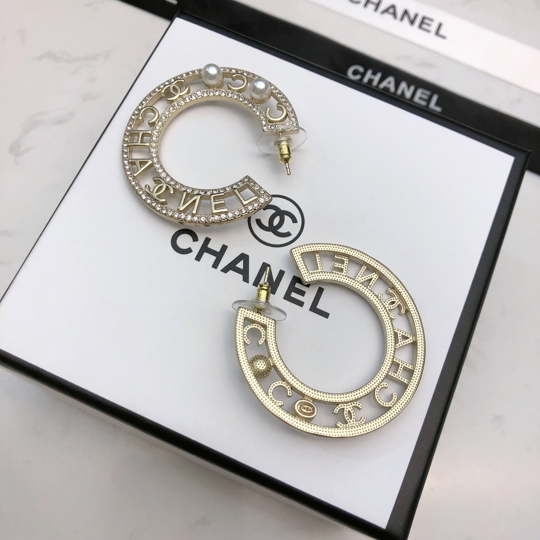 Chanel Haute Couture Haute Couture Fine Jewelry Necklace Bracelet Ring 2