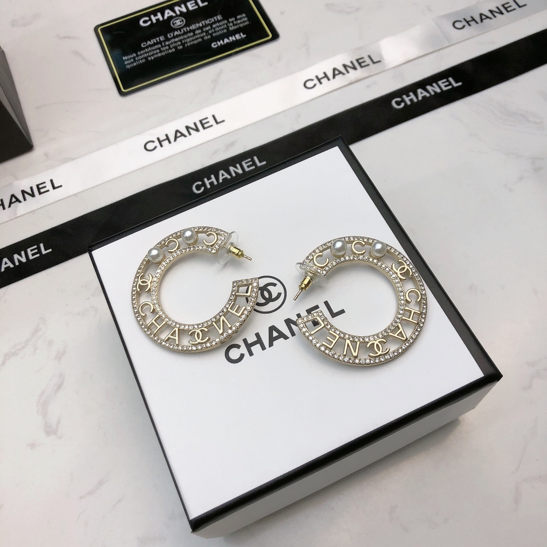Chanel Haute Couture Haute Couture Fine Jewelry Necklace Bracelet Ring 3