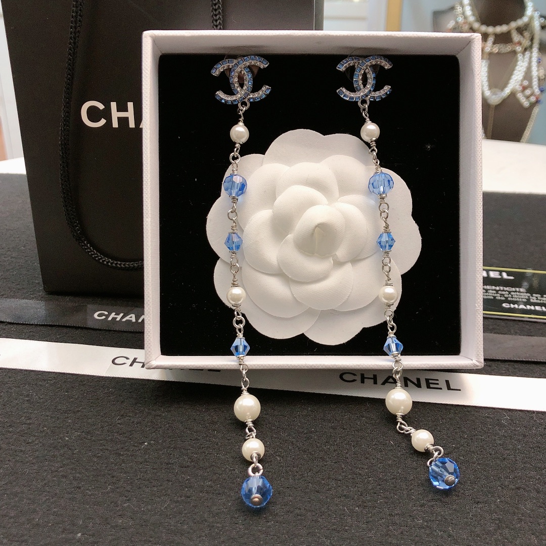 💝💝💝【Chanel香奈儿】耳钉 小香珍珠耳环热销款 市面最高版本！专柜1:1款式开模 专柜原版、香奈儿