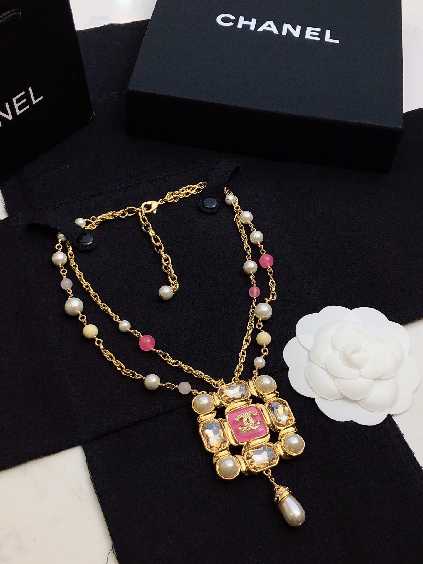 Chanel Joyas Collar Rosa