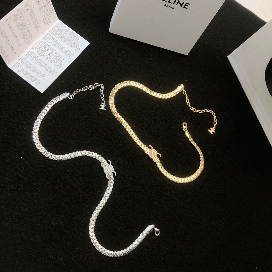 👑Celine 赛琳 火爆开启 新款凯旋门系列 项链 搭配凯旋门图案，黄铜材质镶钻！超炸Chic感 ，简