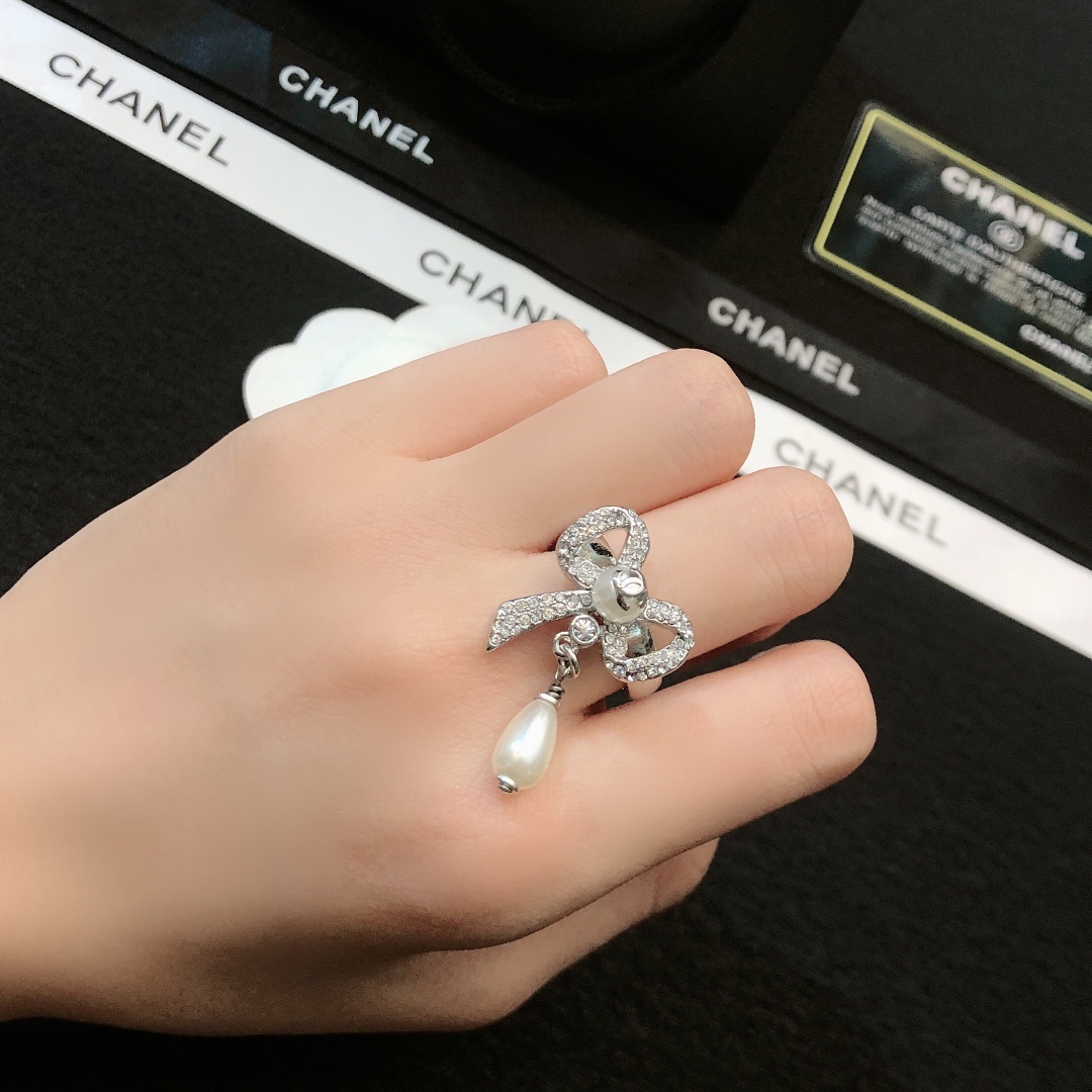 Chanel Haute Couture Haute Couture Fine Jewelry Necklace Bracelet Ring 6