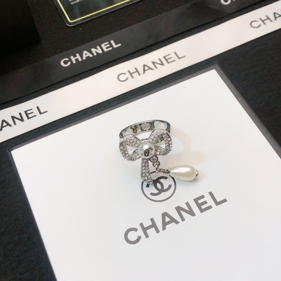 Chanel Haute Couture Haute Couture Fine Jewelry Necklace Bracelet Ring 5