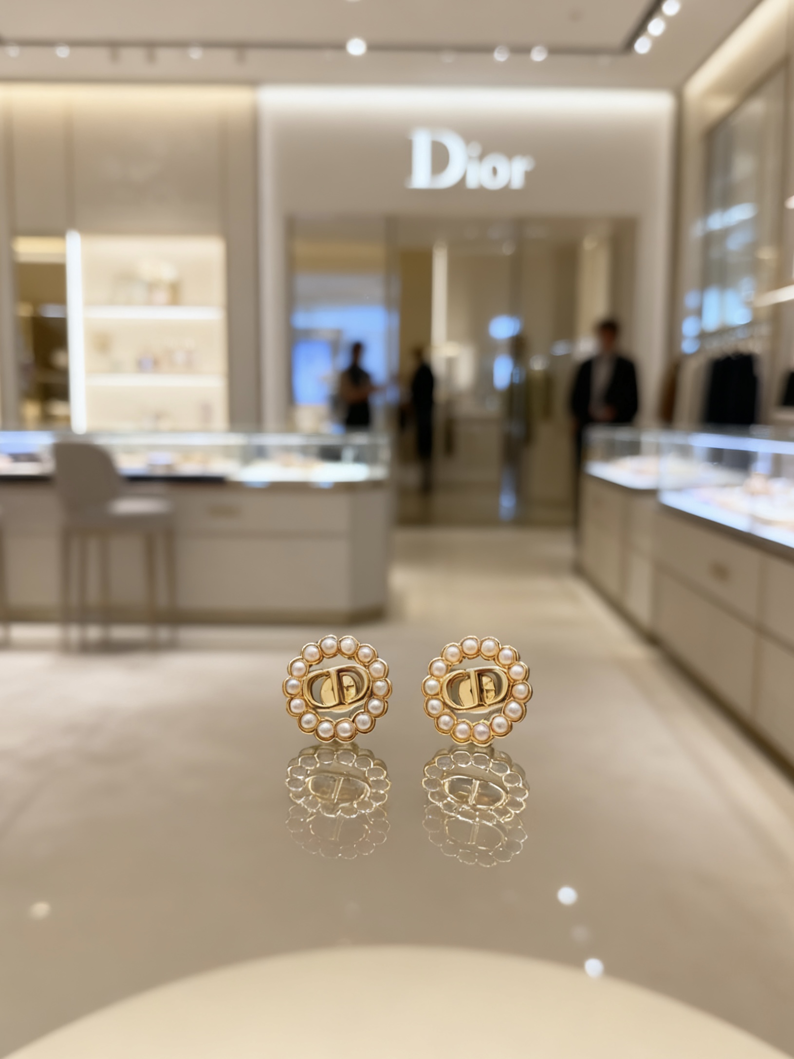 Dior 迪奥 Dior 珍珠耳钉