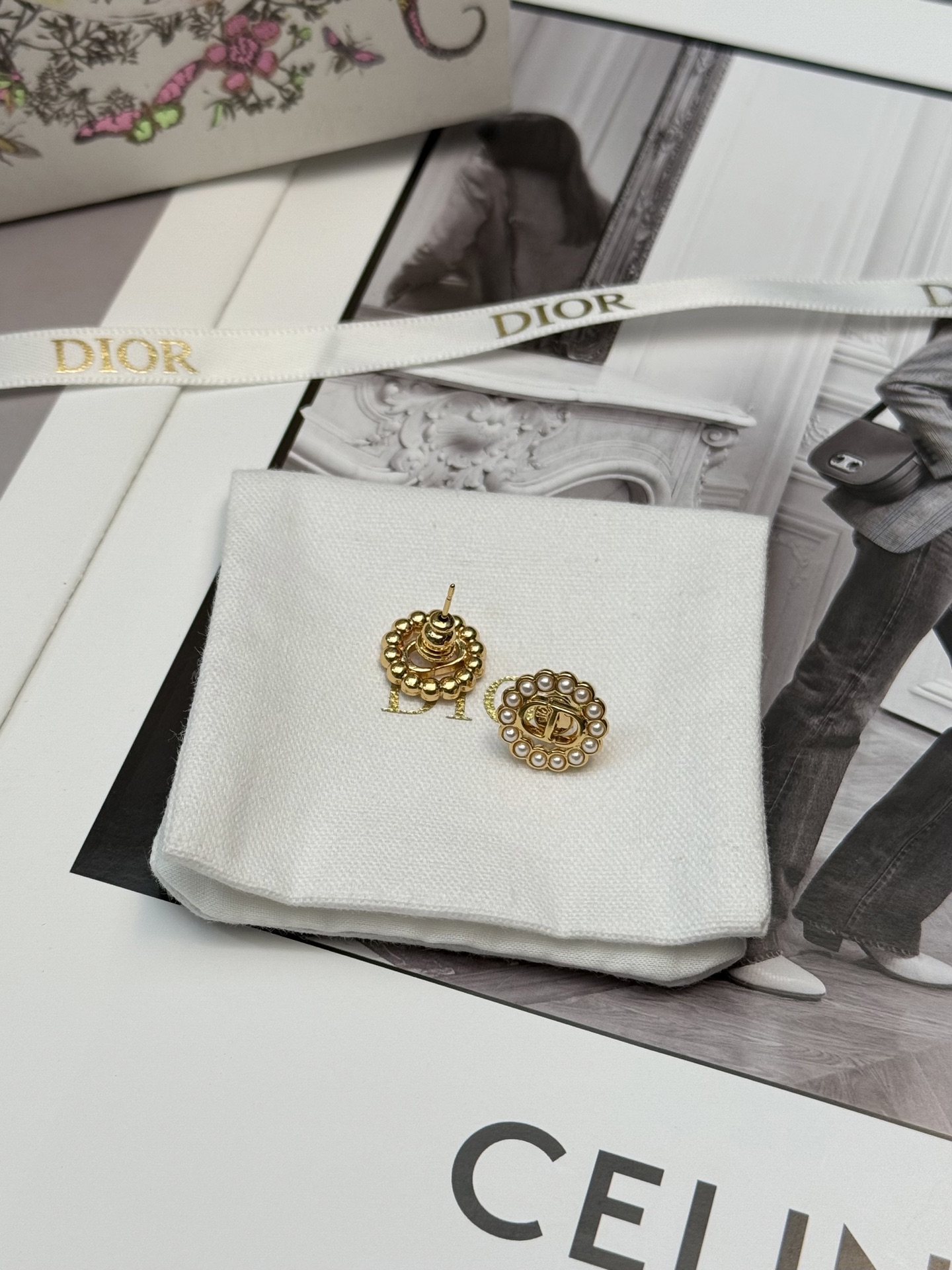 Dior 迪奥 Dior 珍珠耳钉