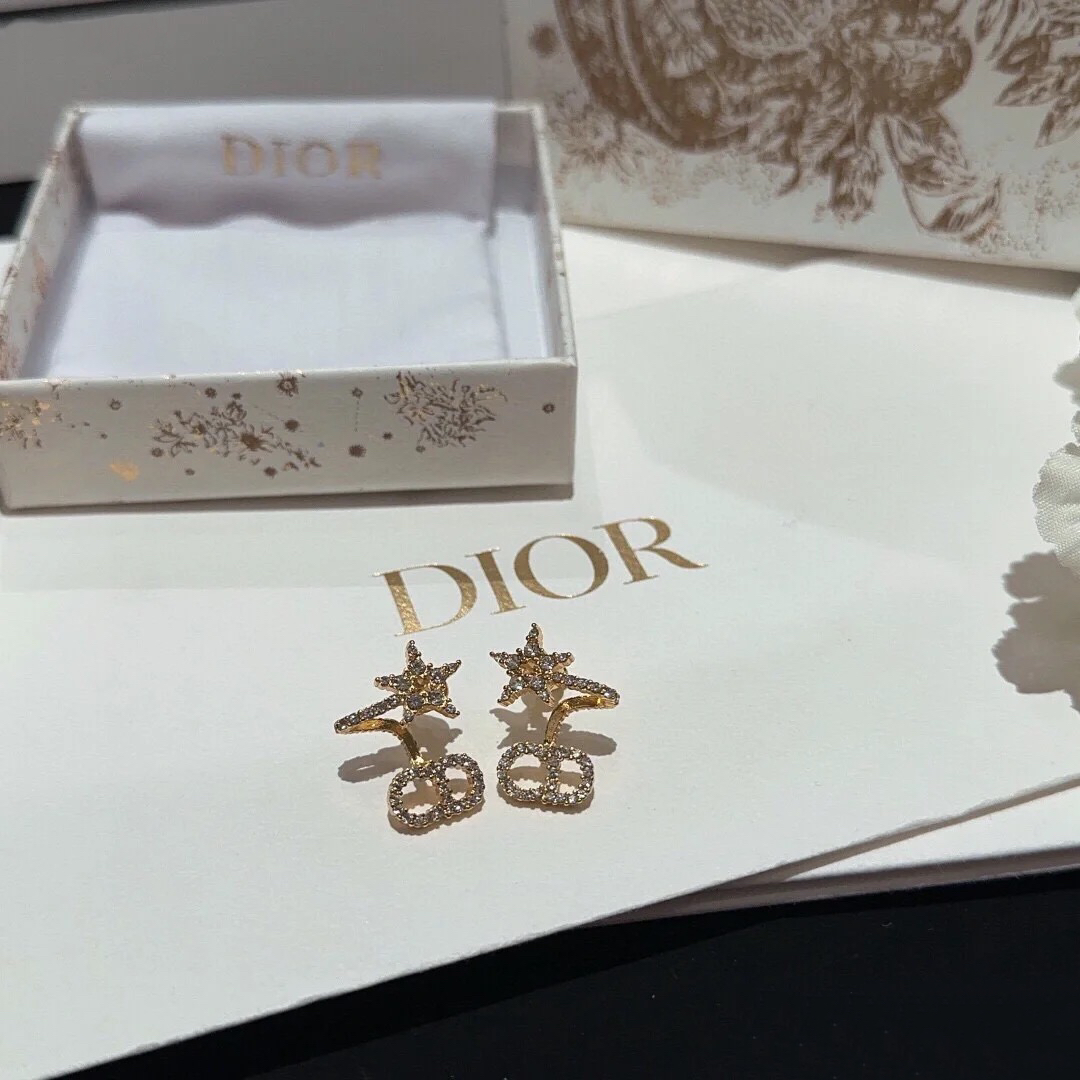 Dior DiorCD星星满钻耳钉
