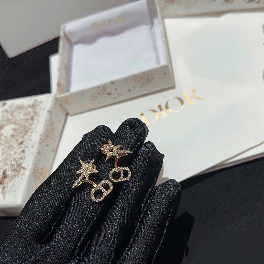 Dior DiorCD星星满钻耳钉