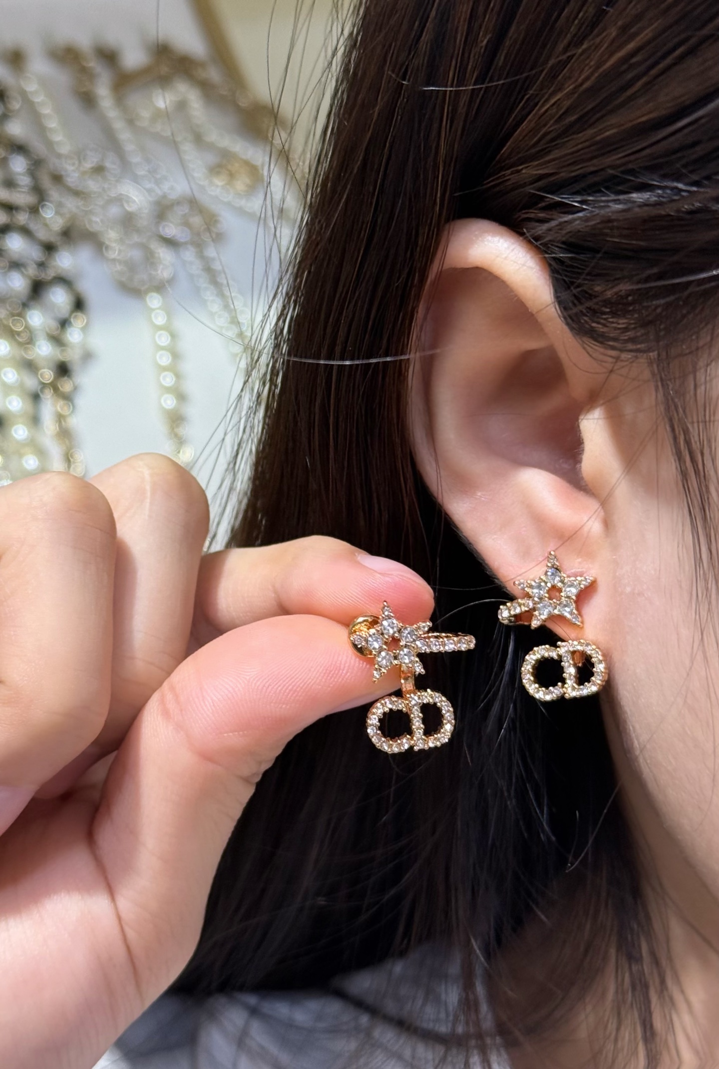 Dior DiorCD星星满钻耳钉