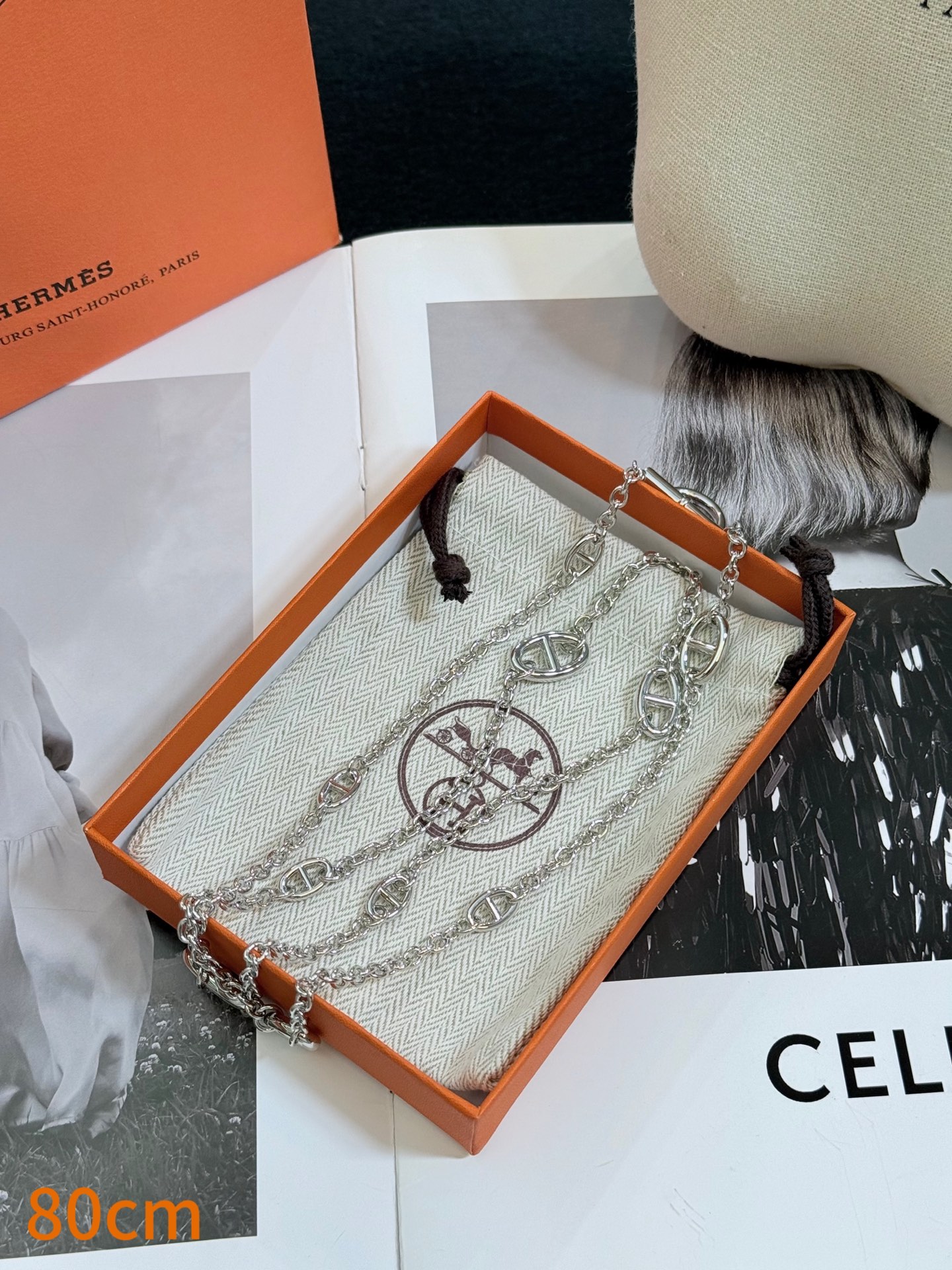 爱马仕Farandole猪鼻子项链✨爱马仕Farandole系列项链，因椭圆链节被昵称为