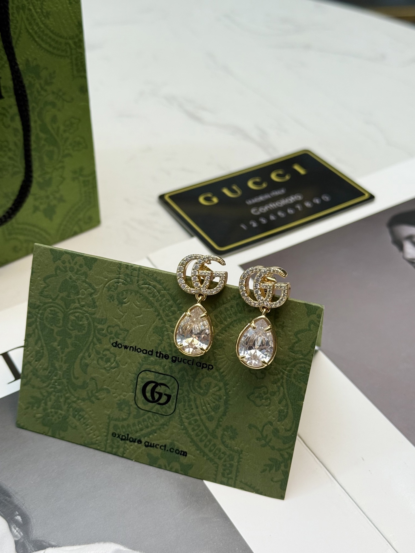 Gucci Gucci双G水滴耳环