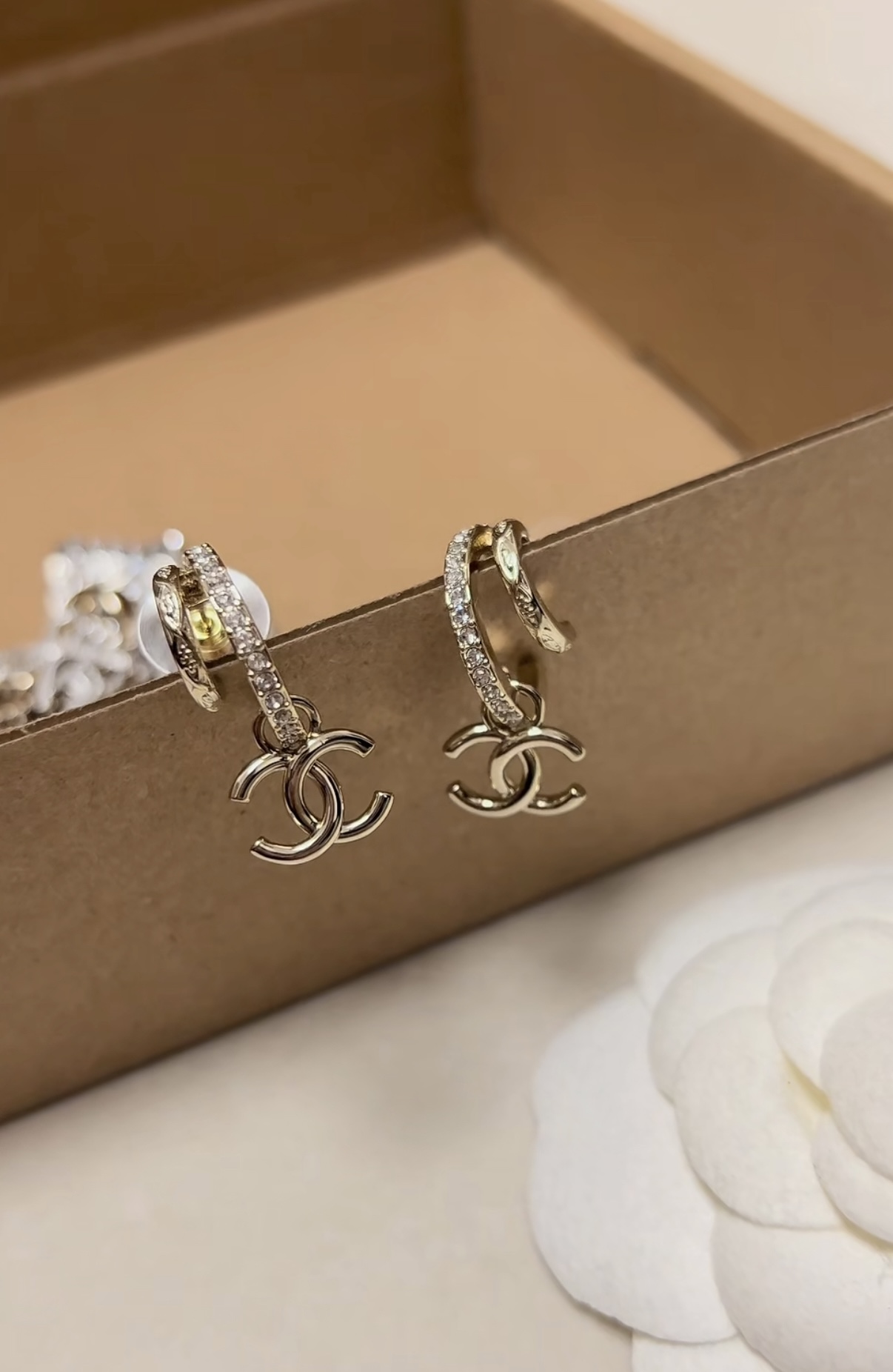 Chanel - Earrings - JRBCBB5948B3A3
