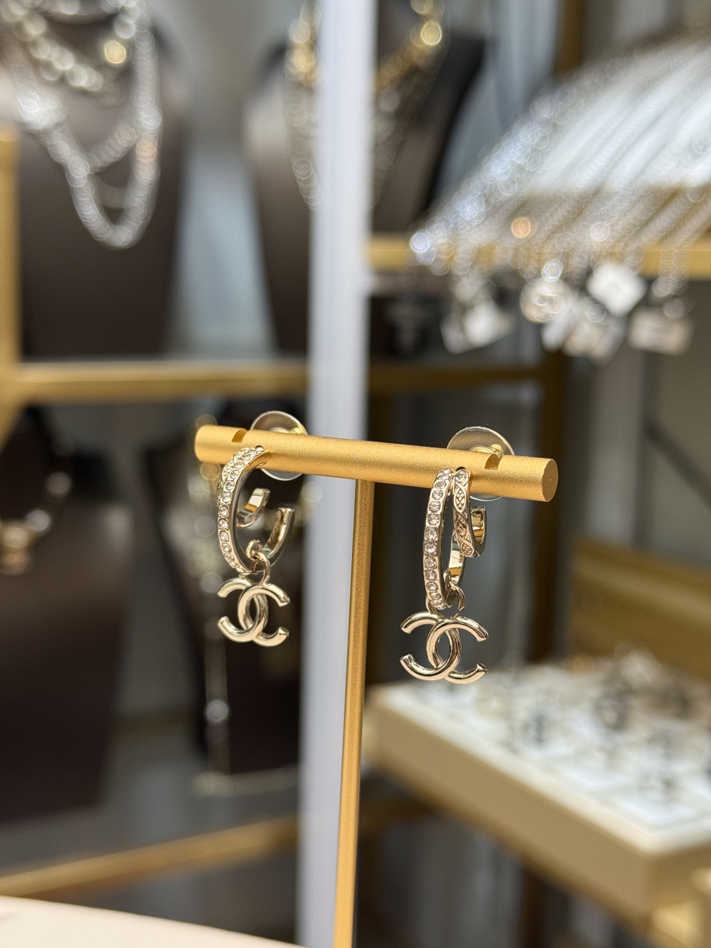 Chanel - Earrings - JRBCBB5948B3A3