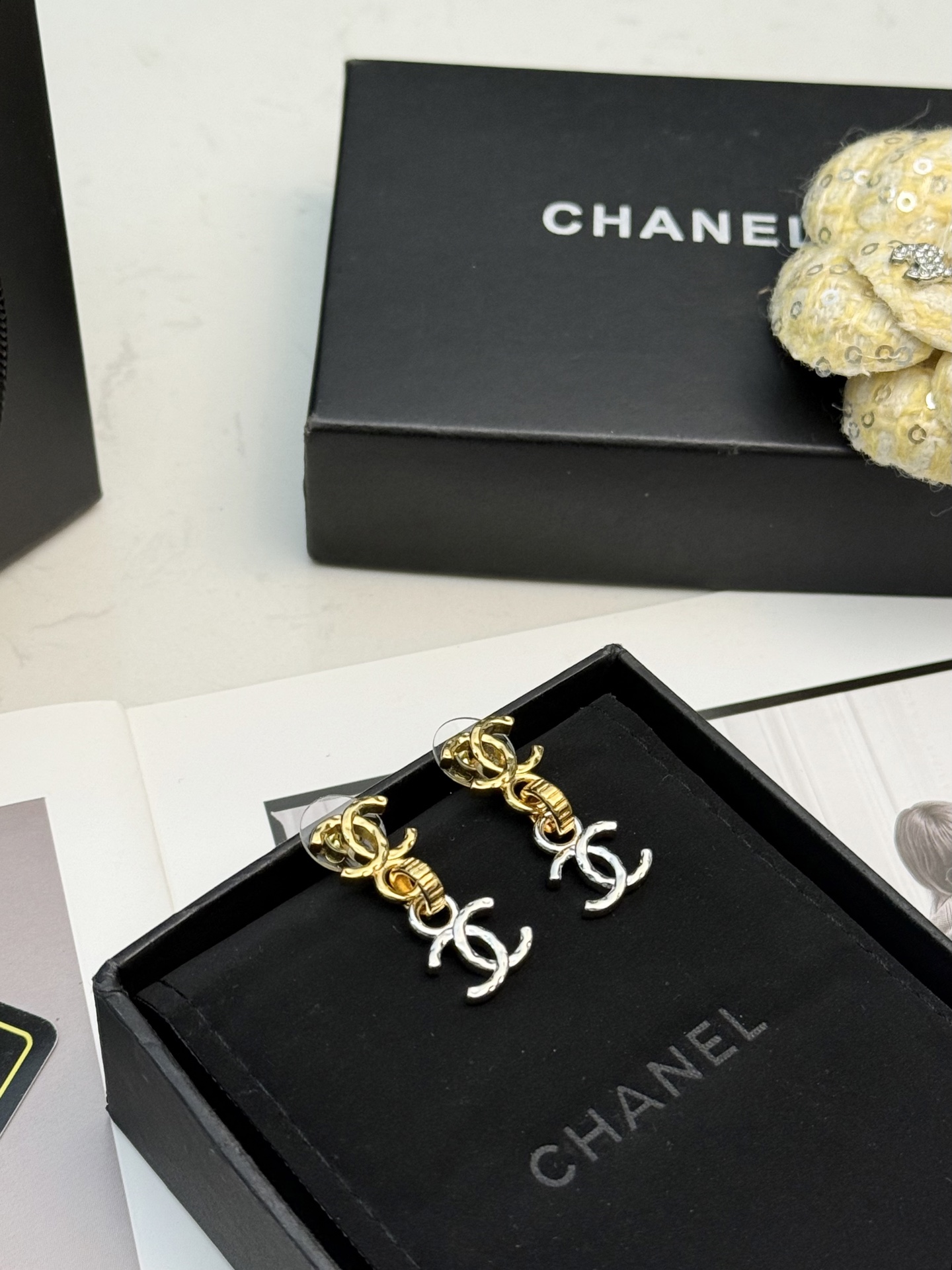 Chanel 香奈儿金银双拼双C耳环