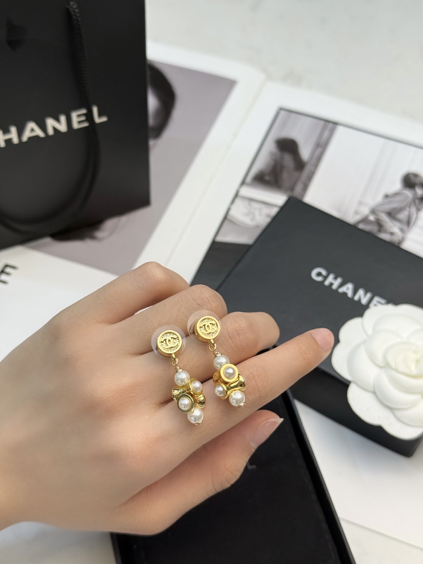 Chanel Chanel26P珍珠耳钉