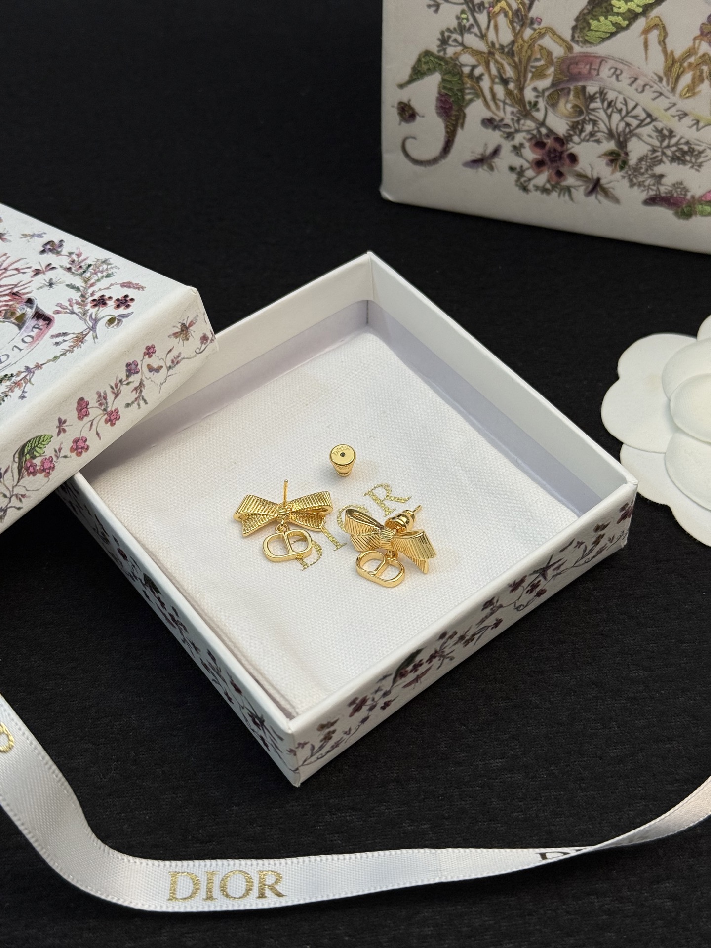 Dior - Earrings - JR0AD78417042C