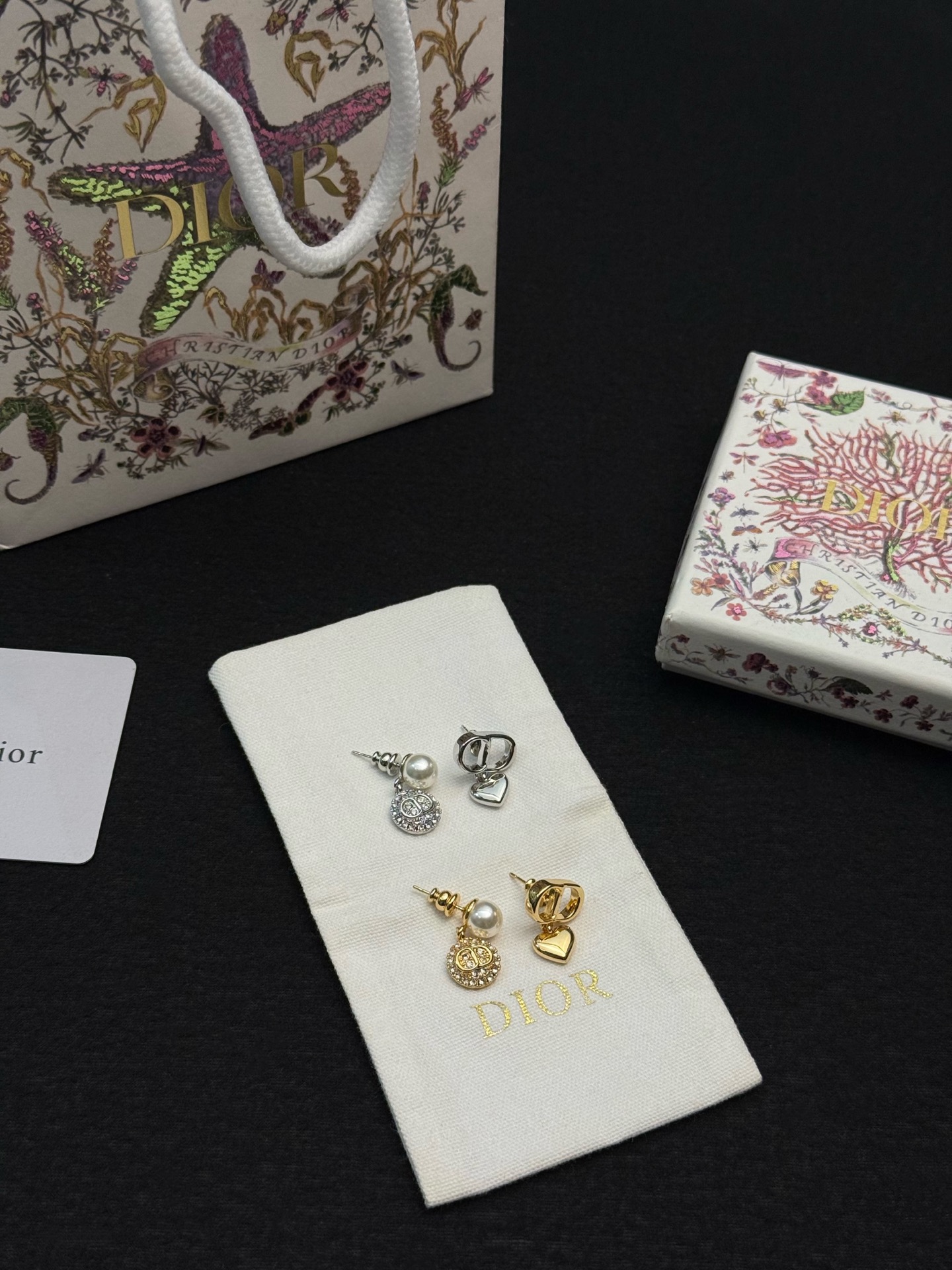 dior tribales pearl heart cd earrings