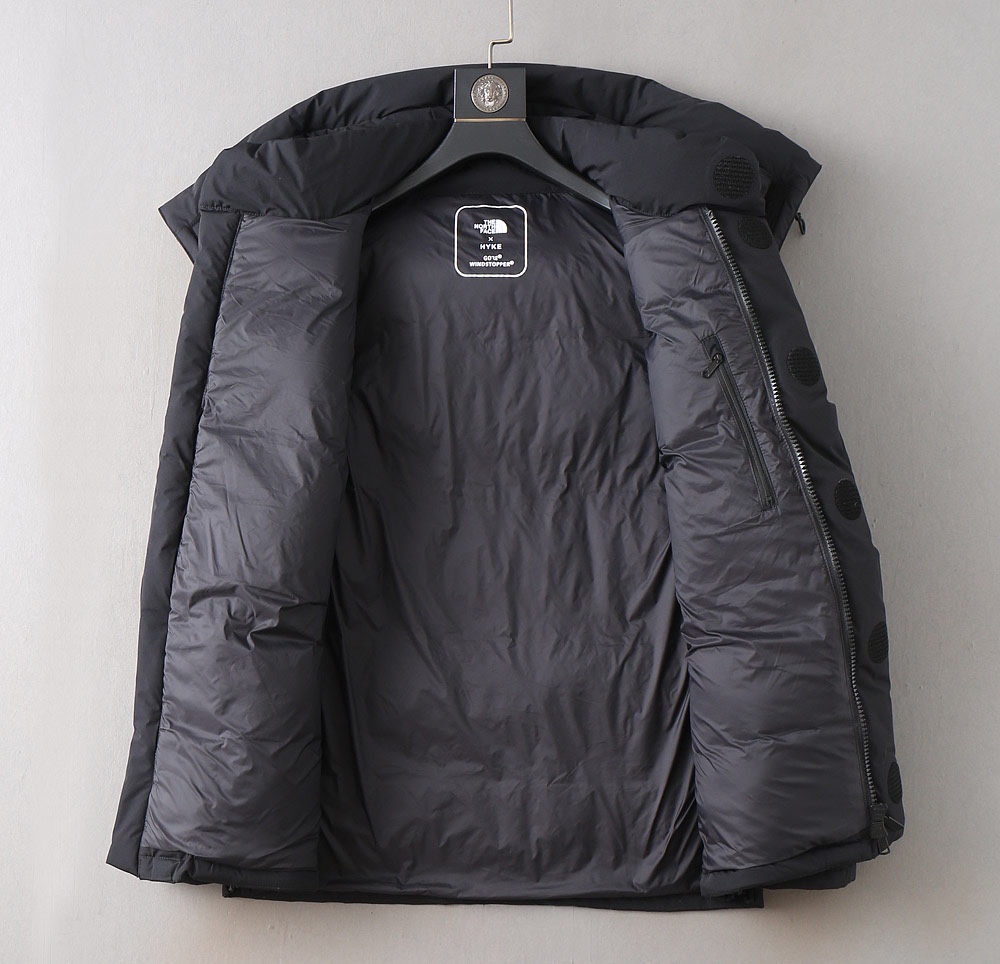 TheNorthFace北面️HYEK跨界联名巅峰极寒功能性防风羽绒服防水防雪面料！明星同款上身超好看！