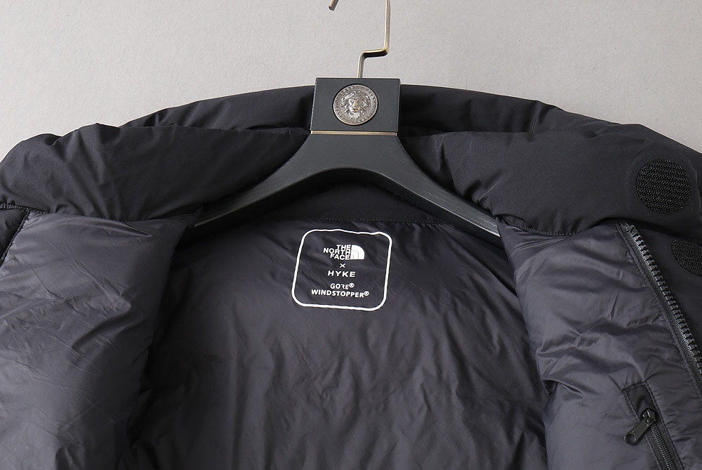 TheNorthFace北面️HYEK跨界联名巅峰极寒功能性防风羽绒服防水防雪面料！明星同款上身超好看！