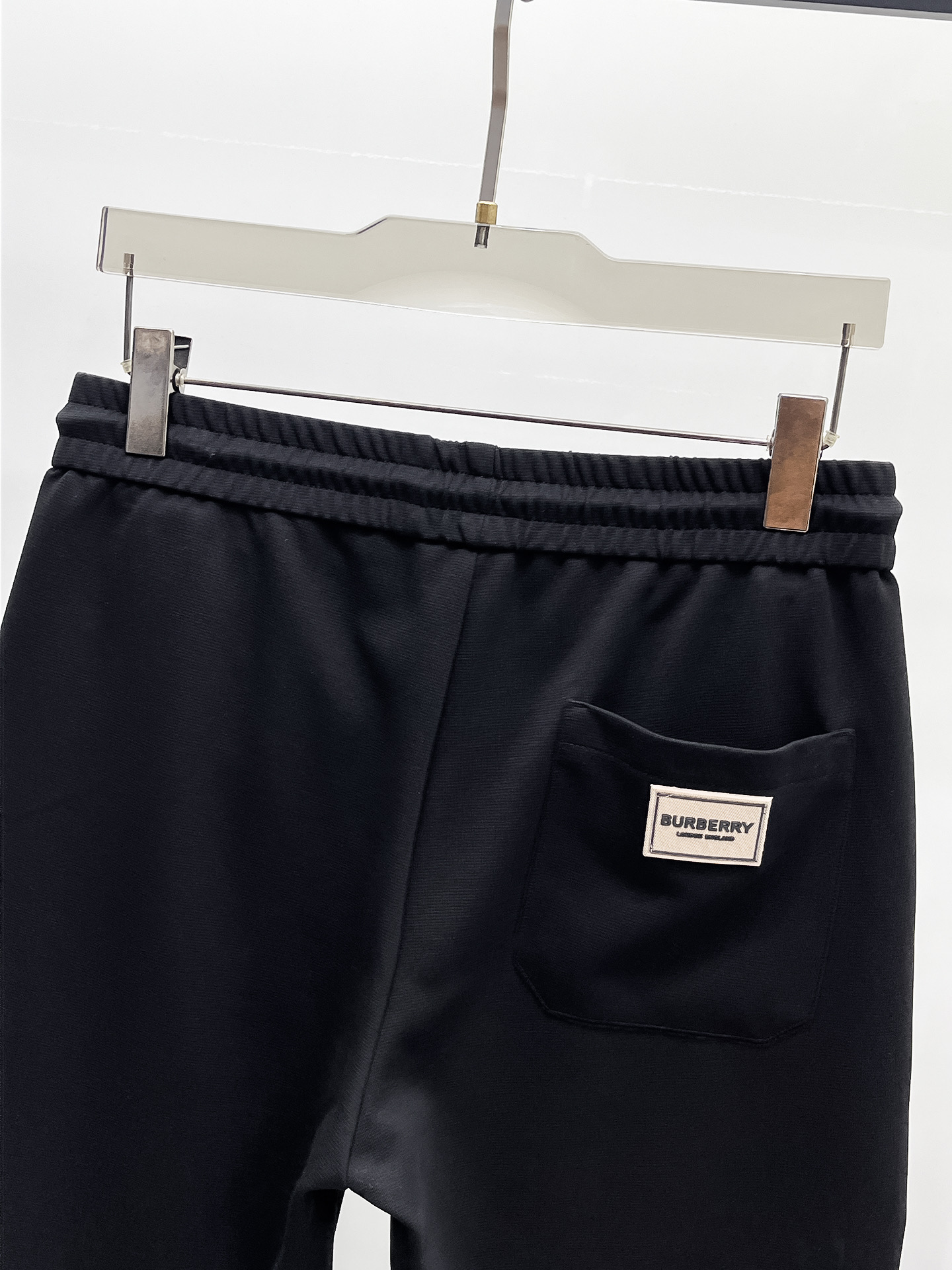 Burberry 巴宝莉 2026ss夏季新款 休闲短裤