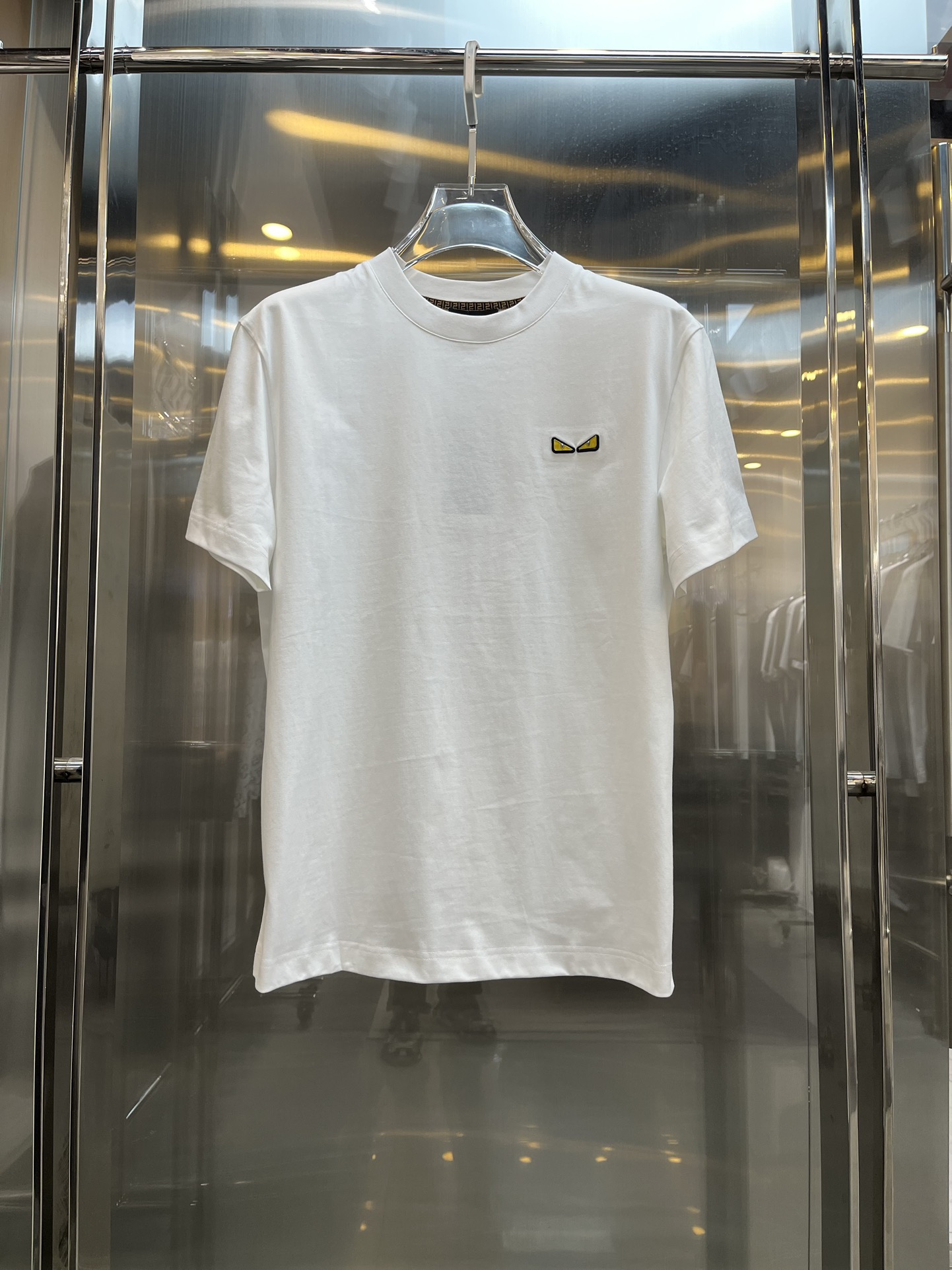 Fendi Kleding T-Shirt Zwart Wit Unisex Katoen Gemerceriseerd katoen Lente/Zomercollectie Korte mouw