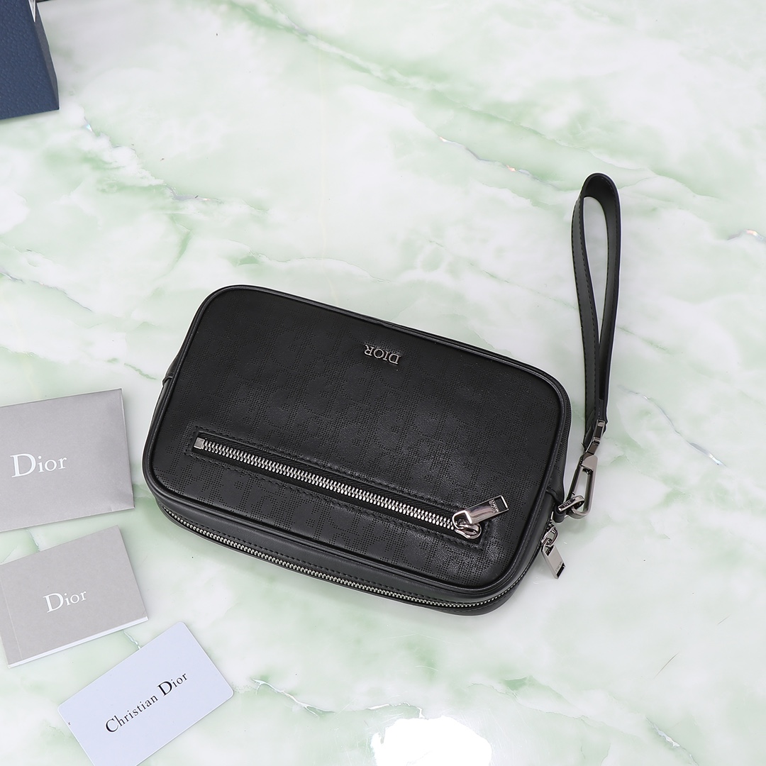 Dior Luxury Designer Handbag Shoulder Bag in fine calfskin 3