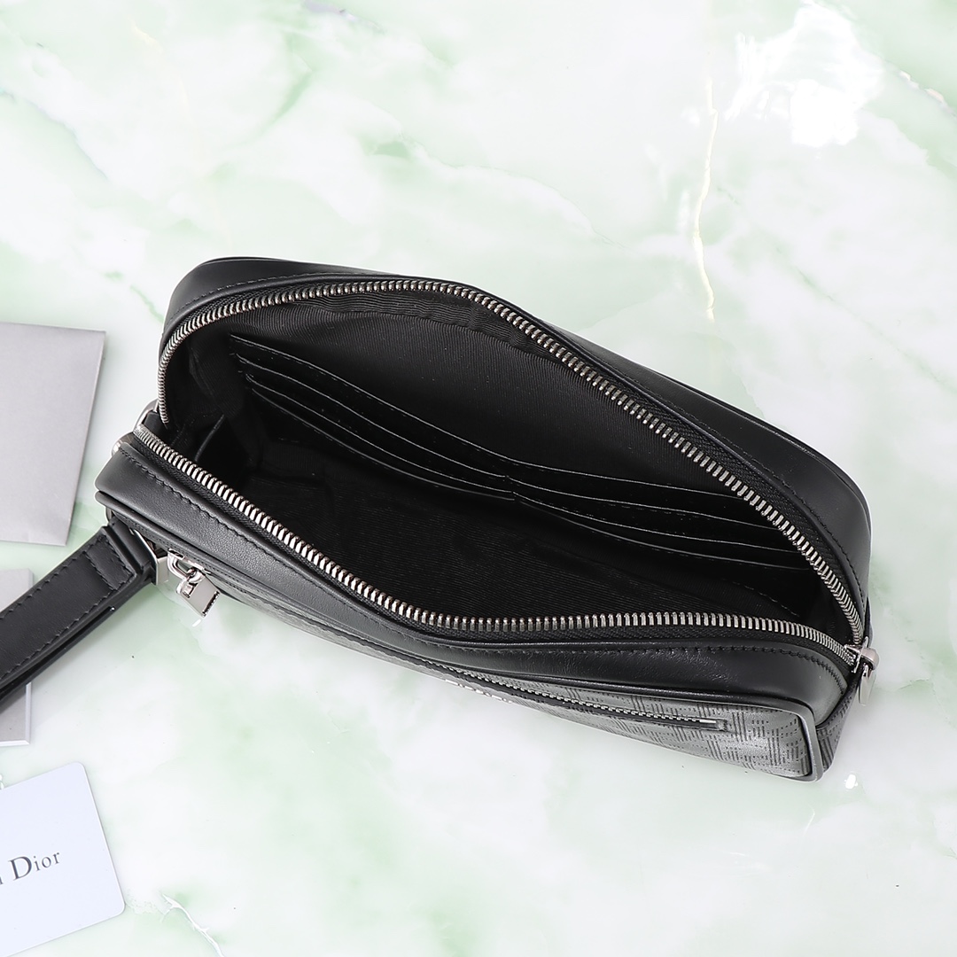 Dior Luxury Designer Handbag Shoulder Bag in fine calfskin 8