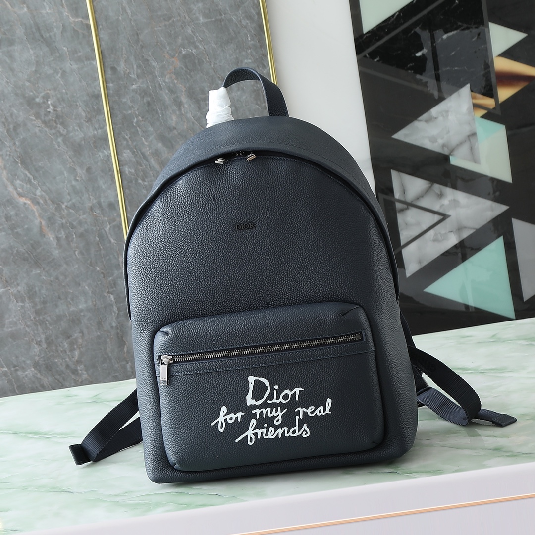 Oferta especial: esta mochila con cremallera Rider 2.0 de la colección exclusiva DIOR AND HYLTON NEL. Confeccionada en …