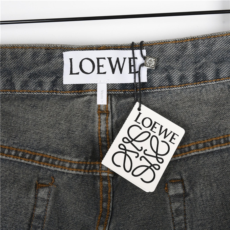 LOEWE/罗意威 背后刺绣LOGO牛仔裤