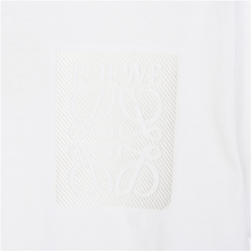 Loewe/罗意威纯色刺绣 T恤 质棉质平纹针织圆领 T恤-Chinese UA Cheap High Quatity Brand Clothes Bags handbags Sneakers wholesale wholesaler seller from China Factory suppliers Fashion Clothing Shoes best Quality Beautiful Price Loewe/罗意威纯色刺绣 T恤 质棉质平纹针织圆领 T恤