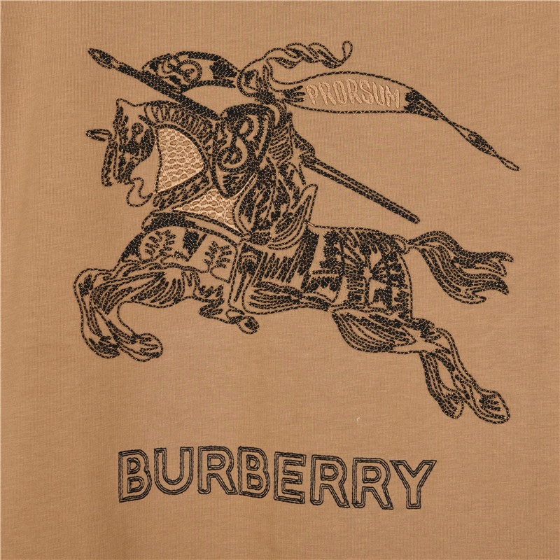 Burberry/巴宝莉 刺绣骑士战马logo短袖T恤